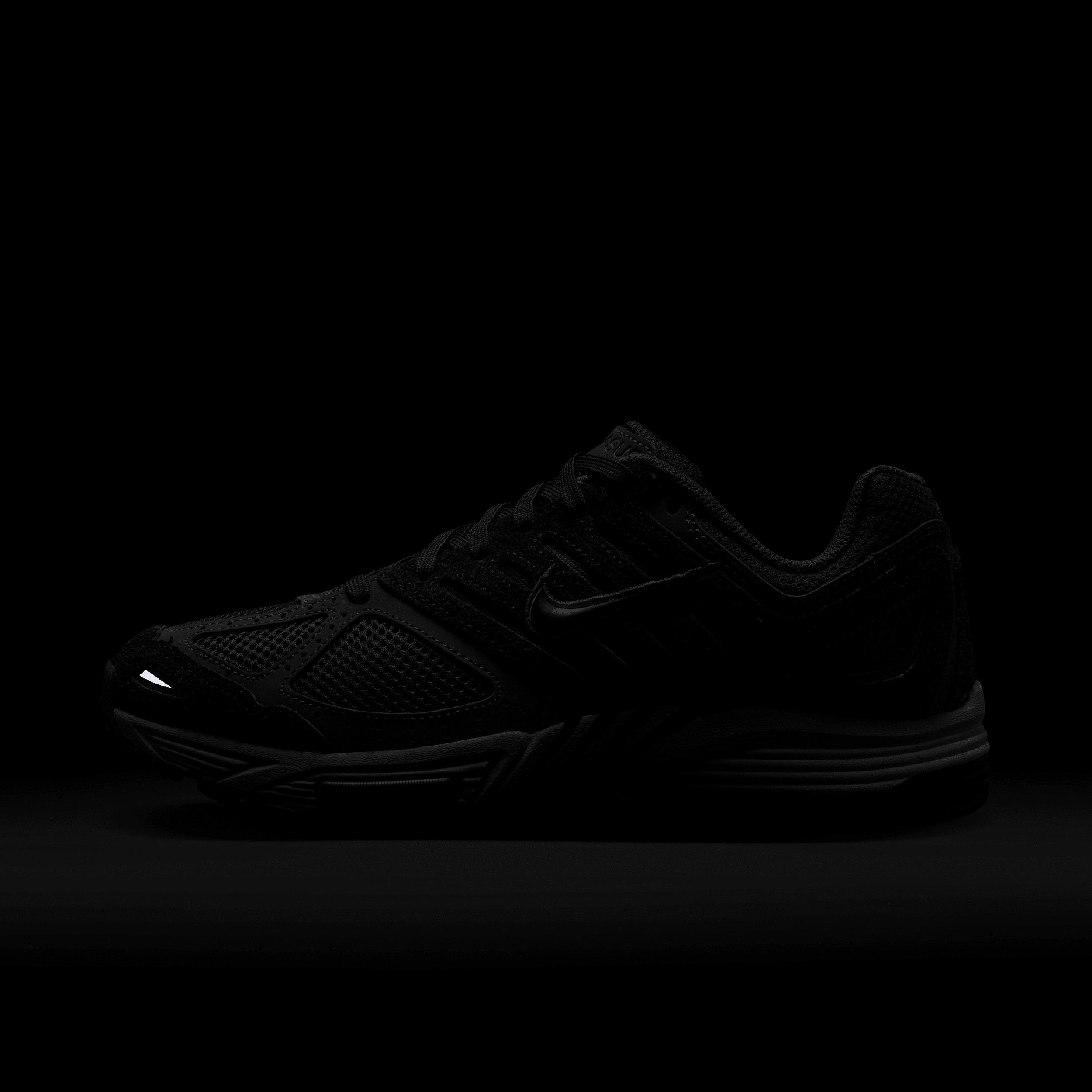 Nike Womens Air Pegasus 2005 Shoes | HJ5271-003 Product Image