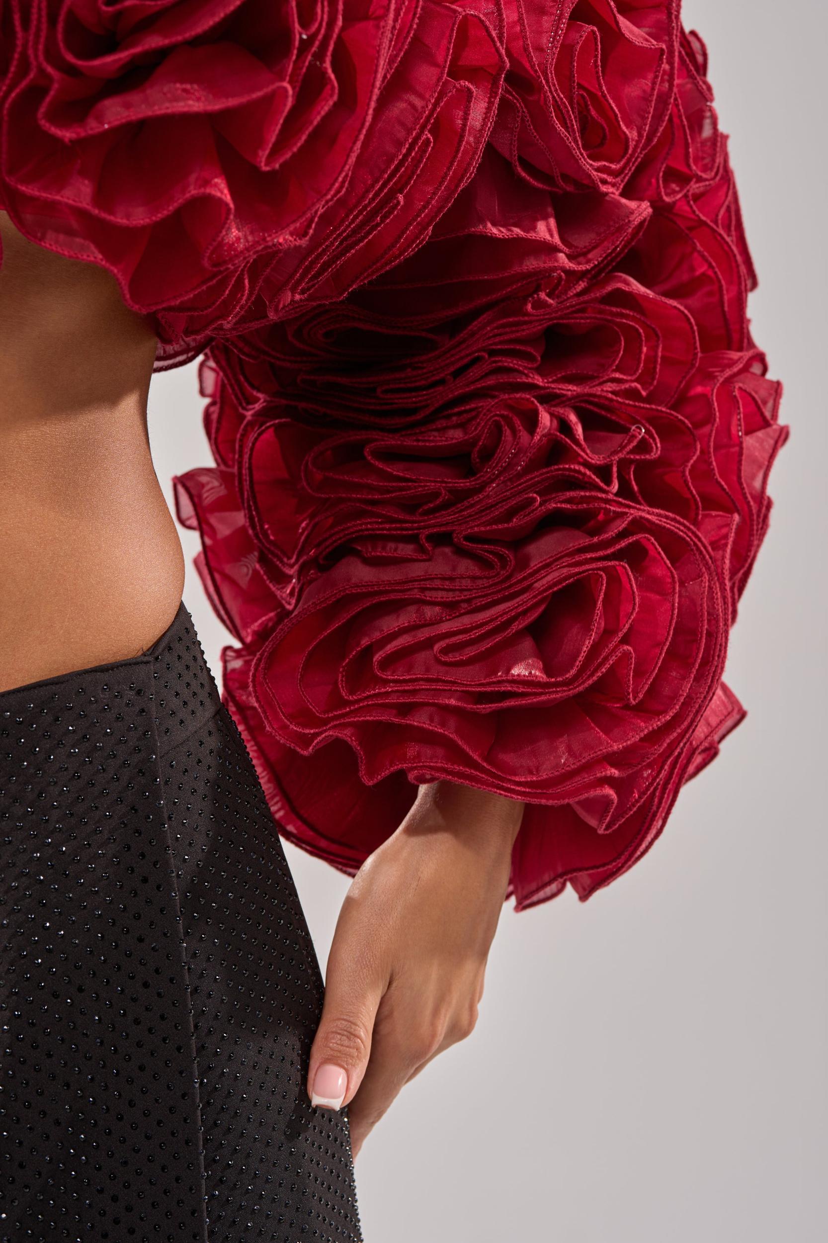 ROSES FOR EVERYONE BLOUSE Product Image