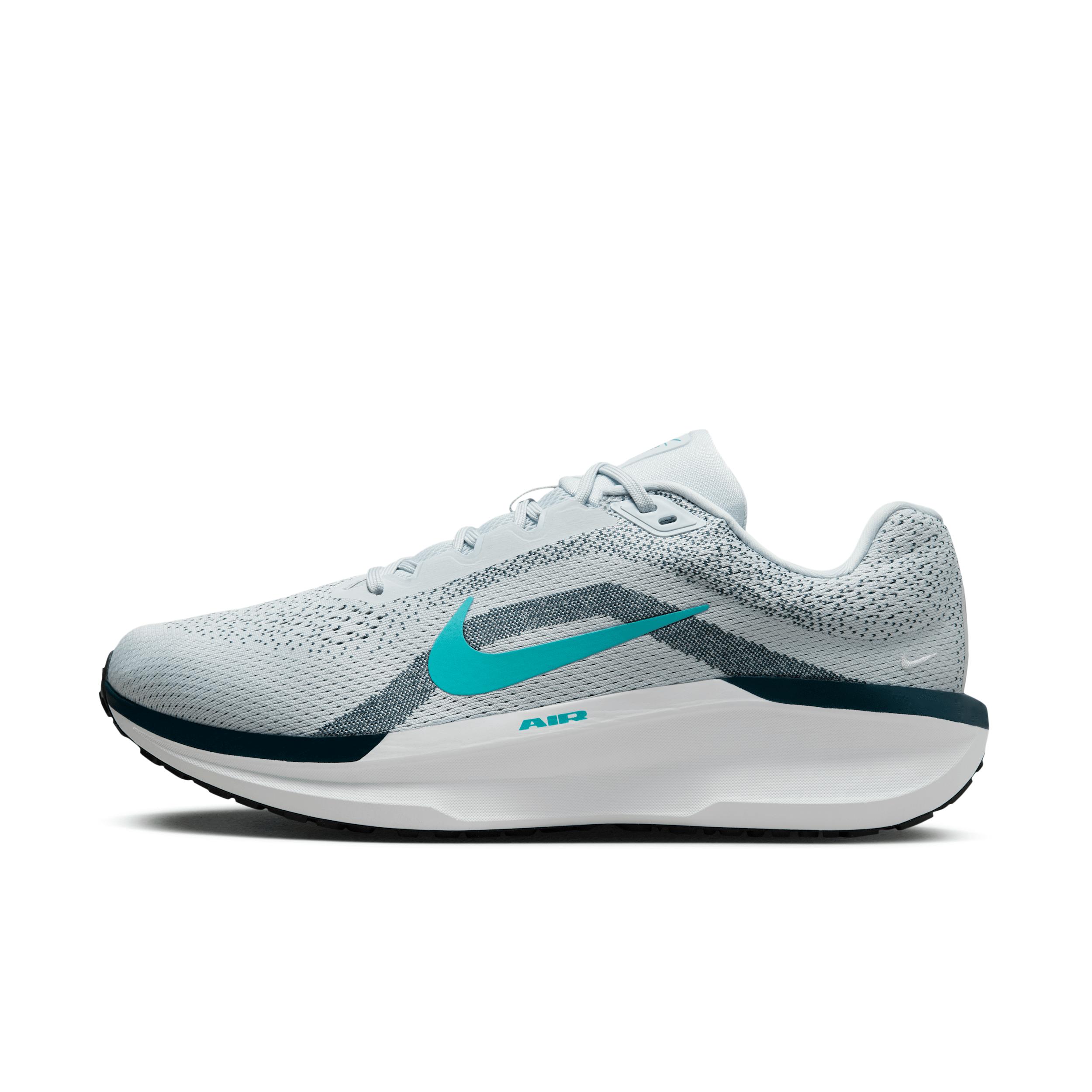 Mens Nike Winflo 11 Running Shoes (Extra Wide Width) Product Image