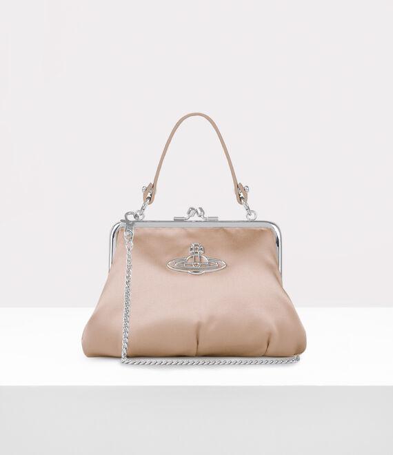 Granny Frame Purse Product Image