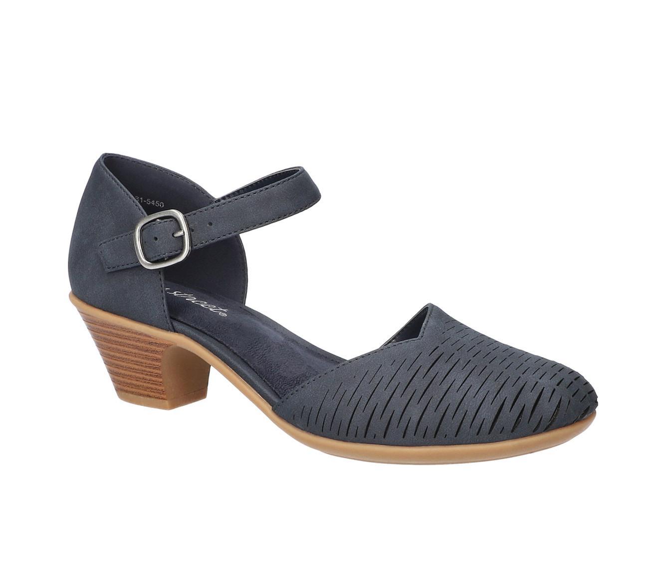 Women's Easy Street Justina Pumps Product Image