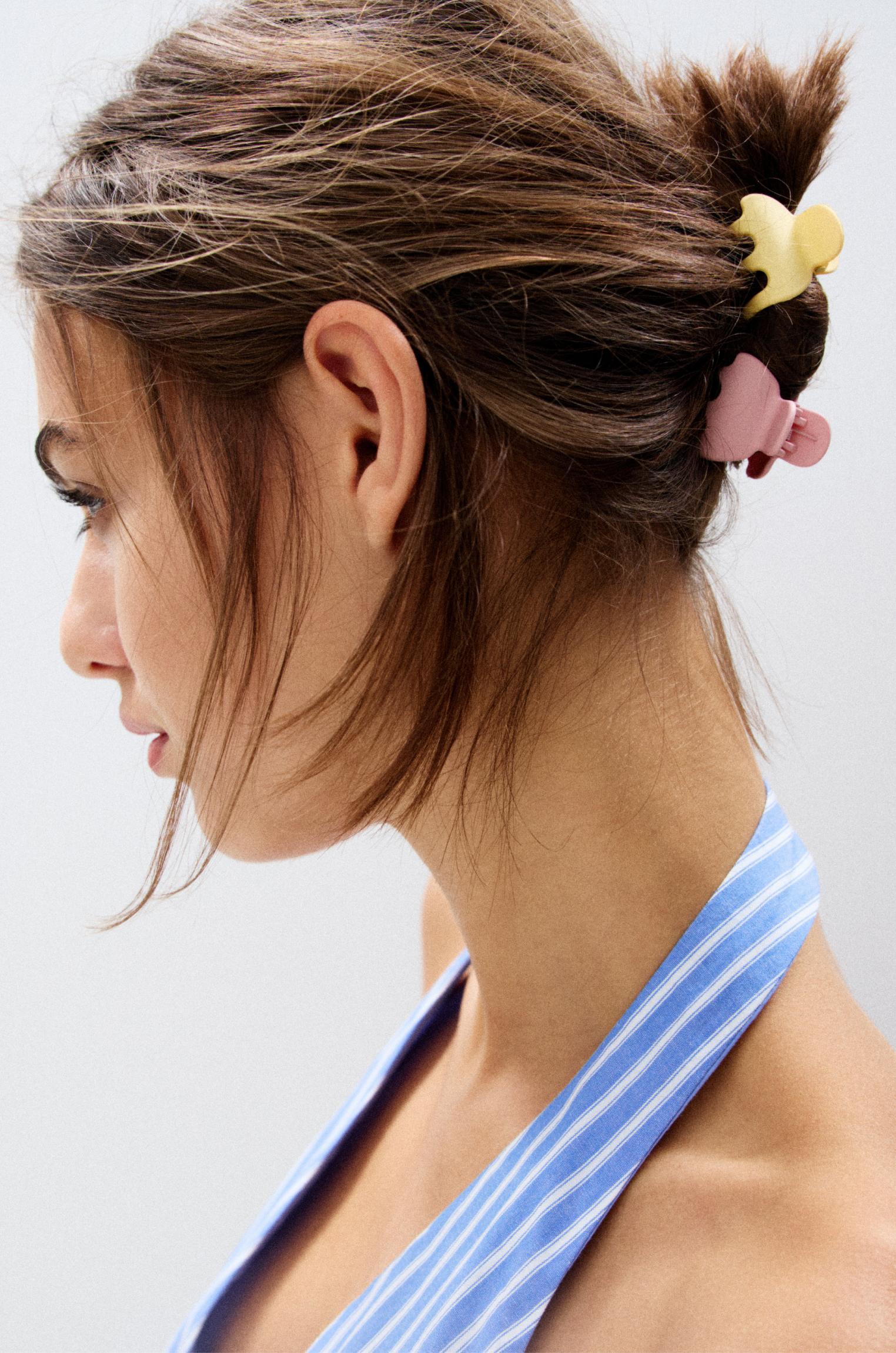 Pack of 6 mini hair clips Product Image