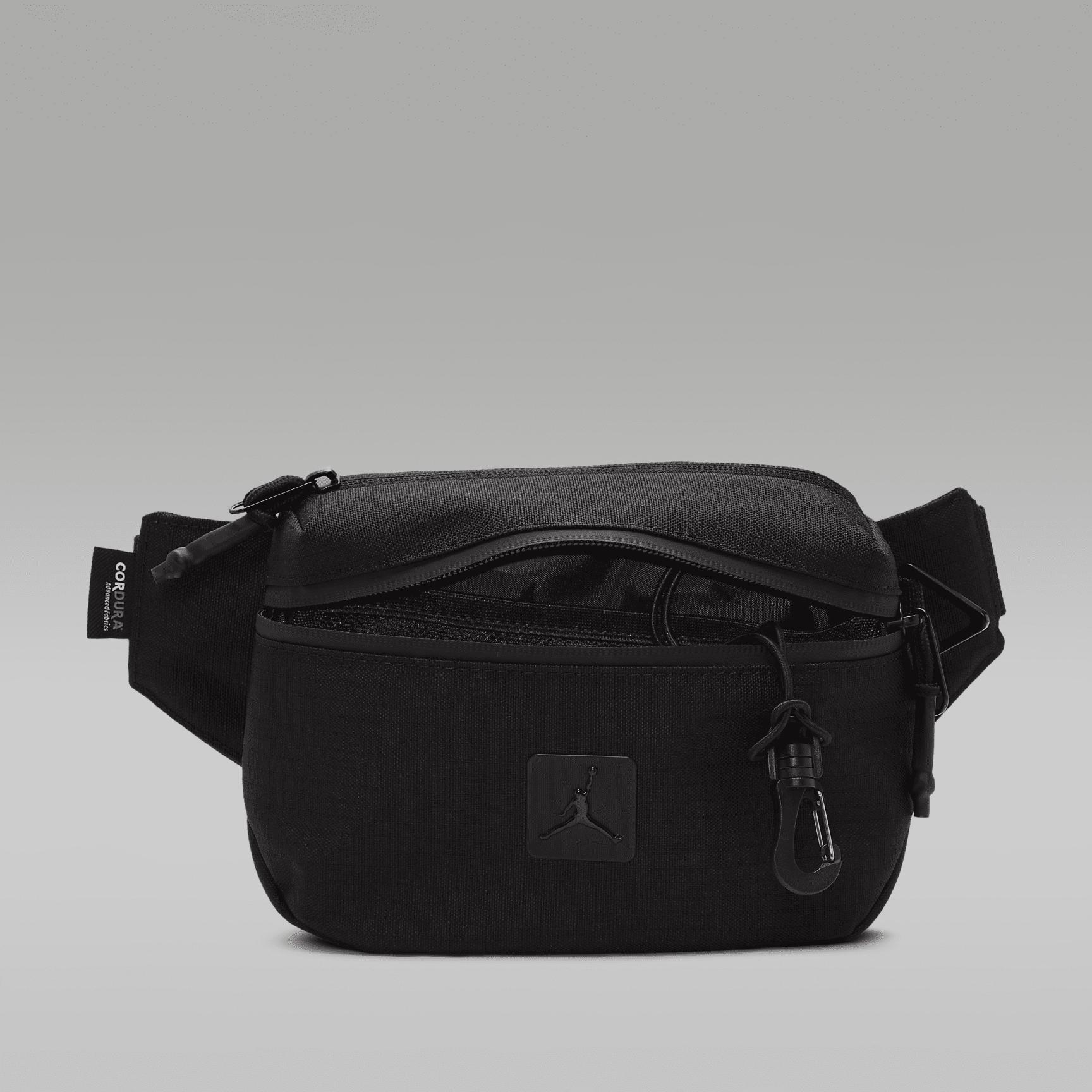 Jordan Franchise Crossbody Bag (2L) Product Image