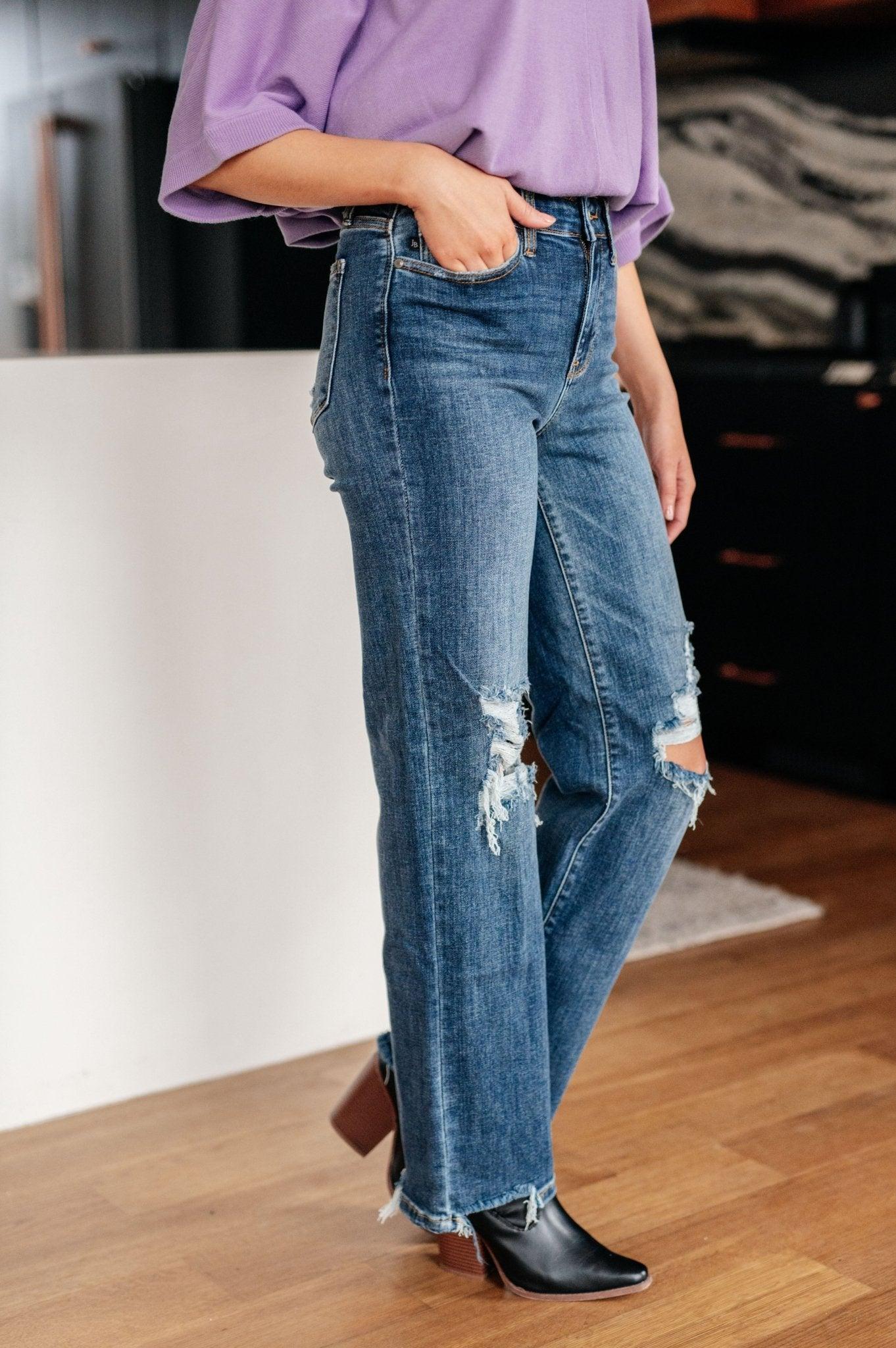 Rose High Rise 90's Straight Jeans in Dark Wash (Online Exclusive) Product Image