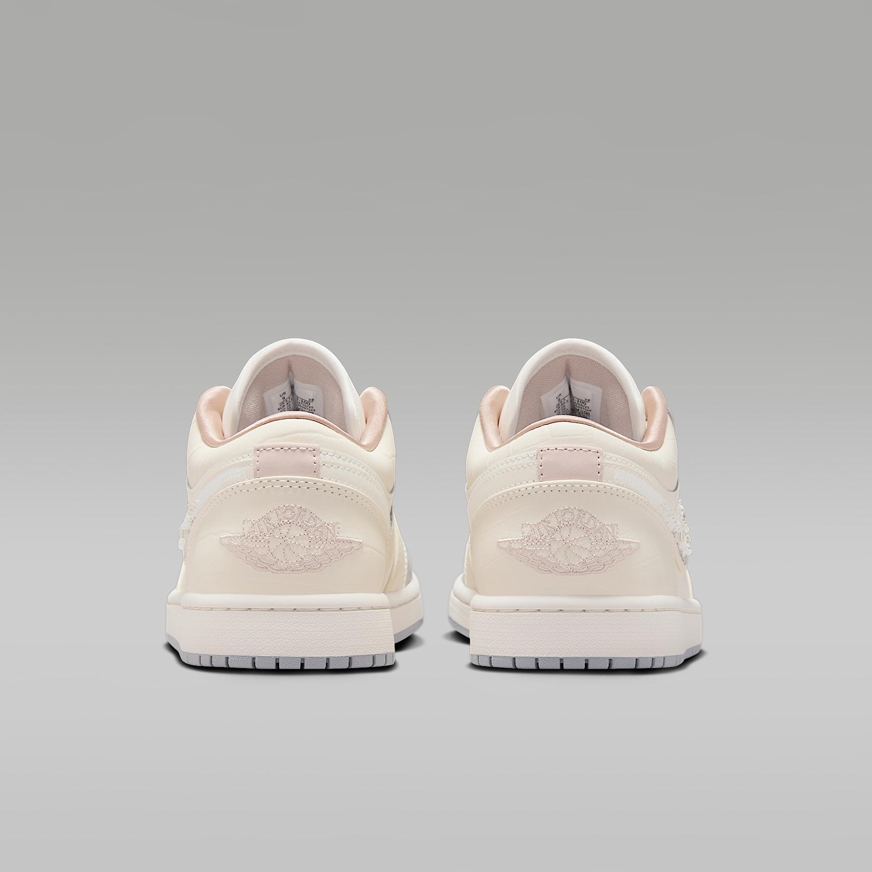 Womens Air Jordan 1 Low Shoes | IH7323-100 Product Image