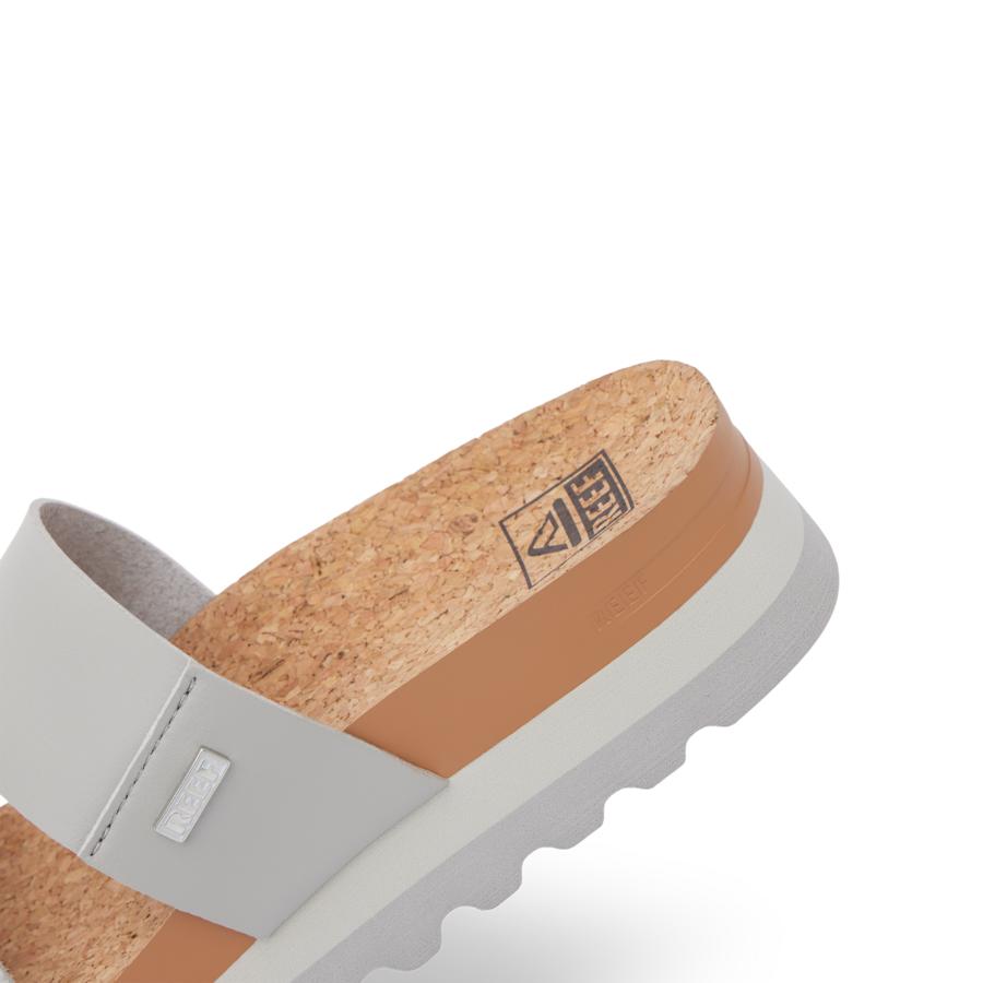 Cushion Vista Hi Female Product Image