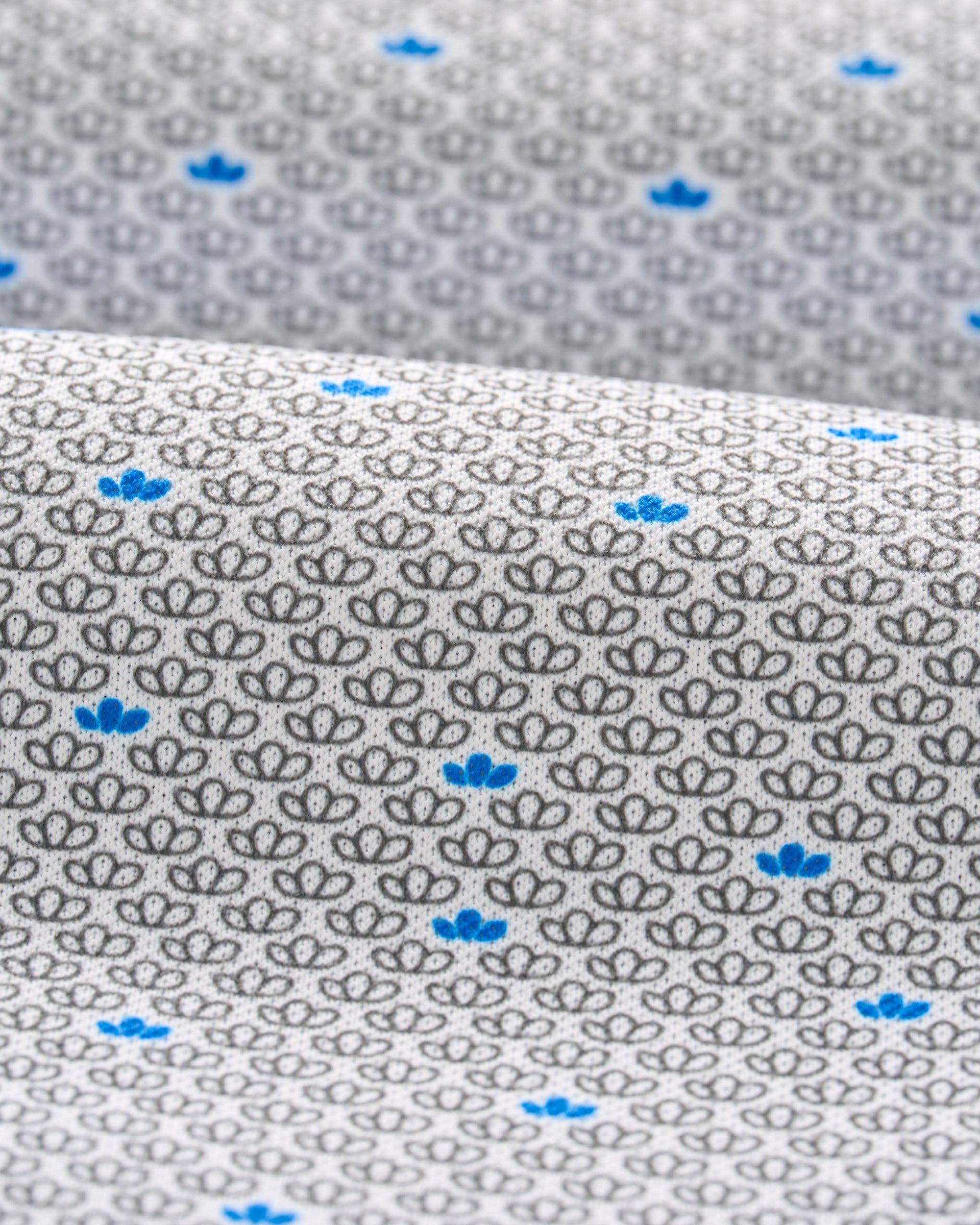 Performance Mesh Polo - Poppy Male Product Image