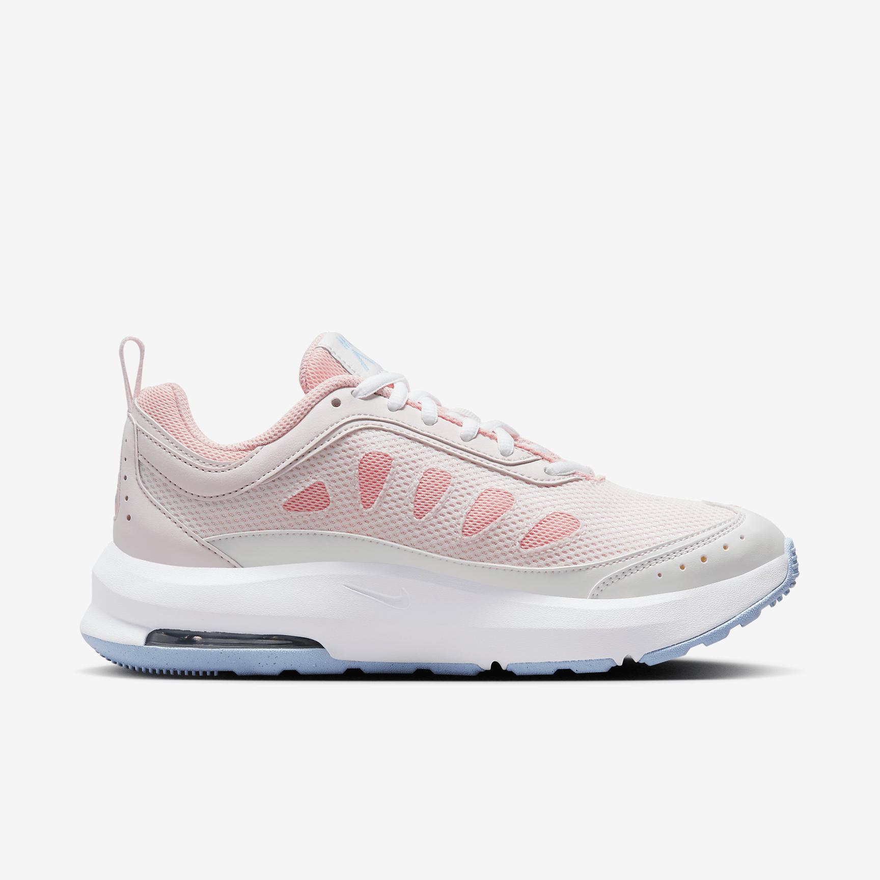 Nike Women's Air Max AP Shoes Product Image