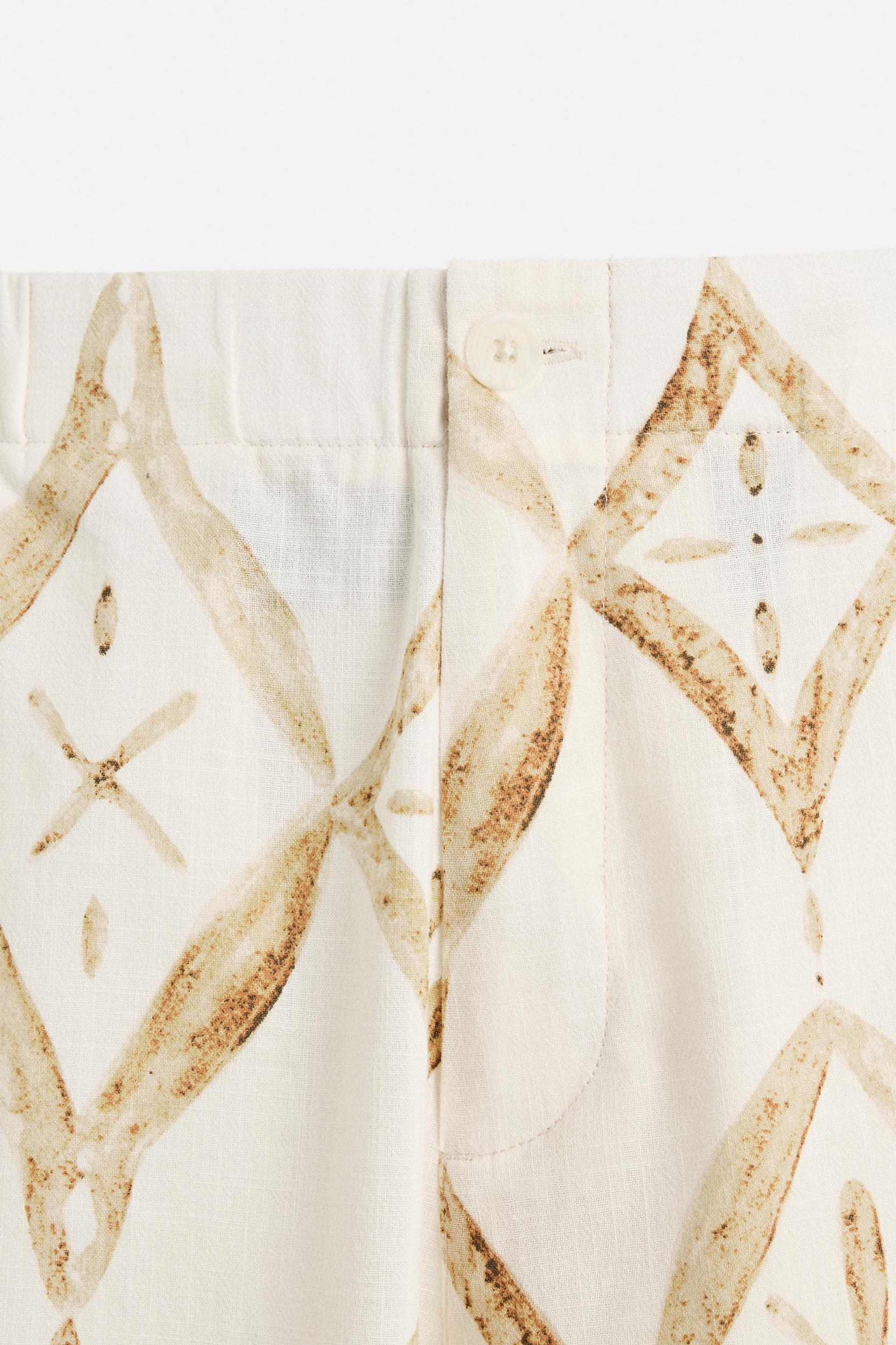 GEOMETRIC PRINT RELAXED FIT PANTS Product Image