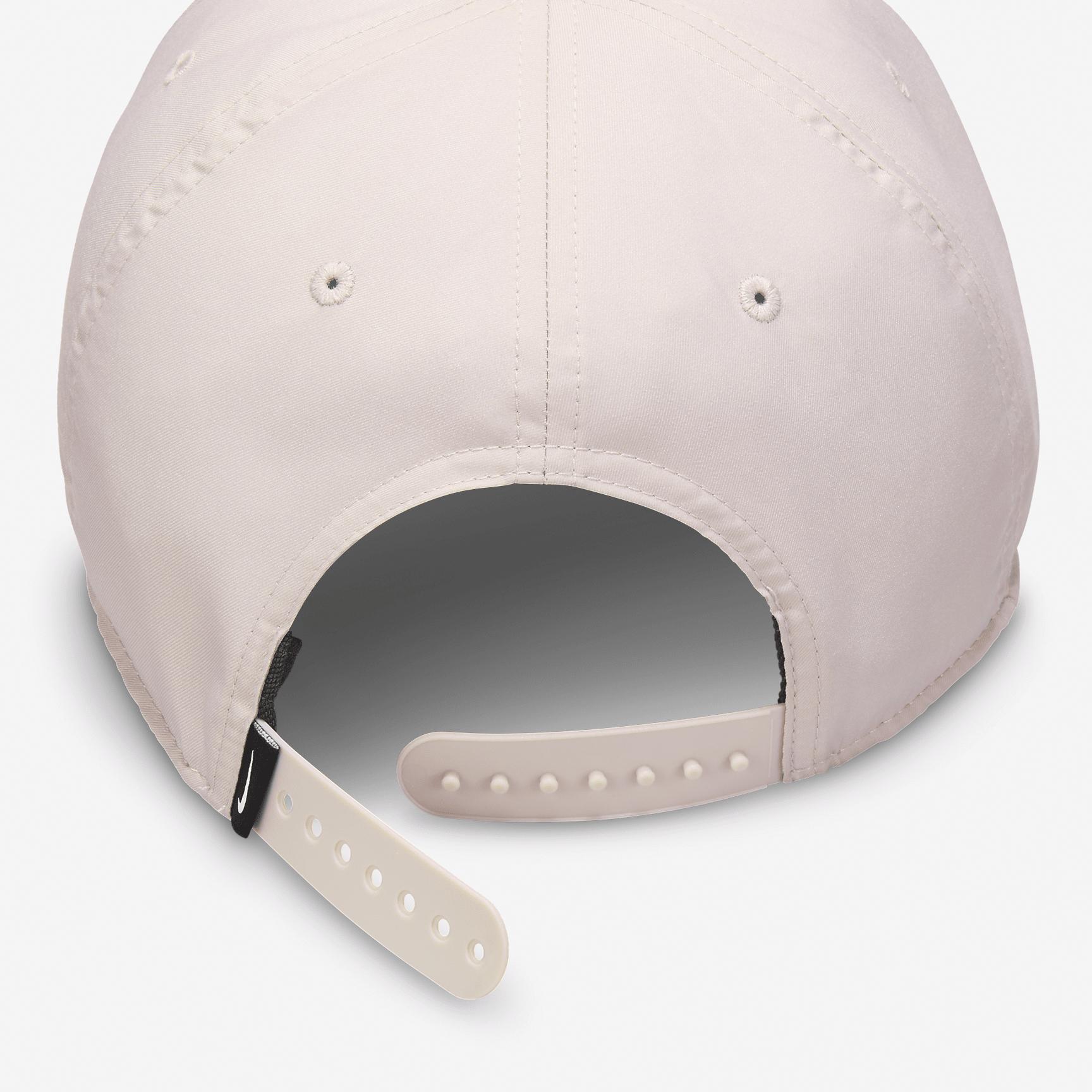 Nike Dri-FIT Rise Structured Snapback Cap Product Image