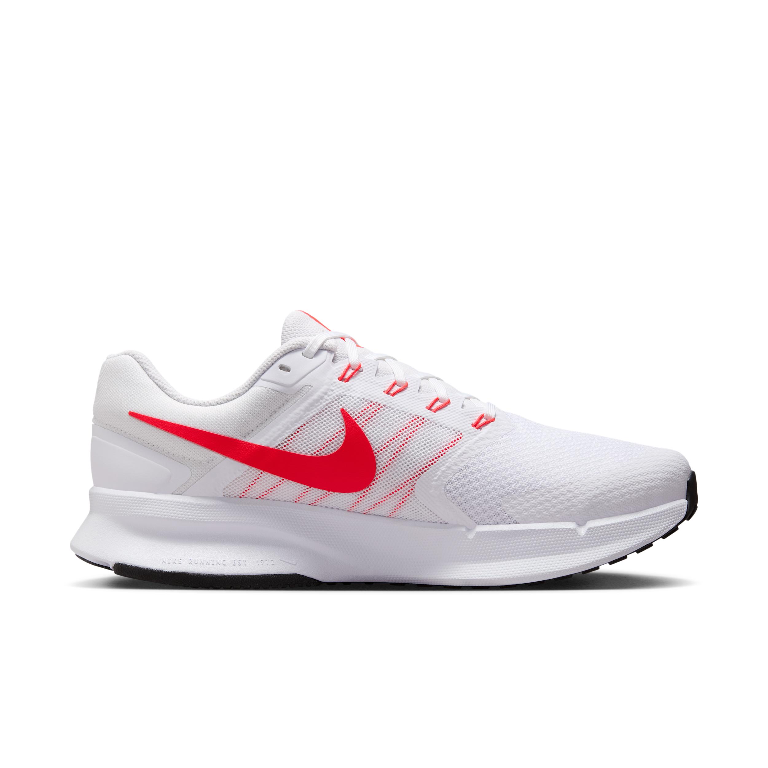 Nike Mens Run Swift 3 Road Running Shoes (Extra Wide) | FZ9666-100 Product Image