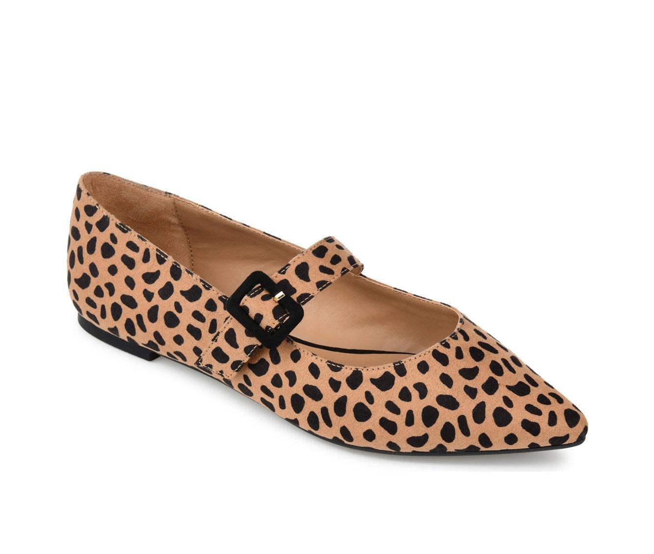 Women's Journee Collection Karissa Flats Product Image