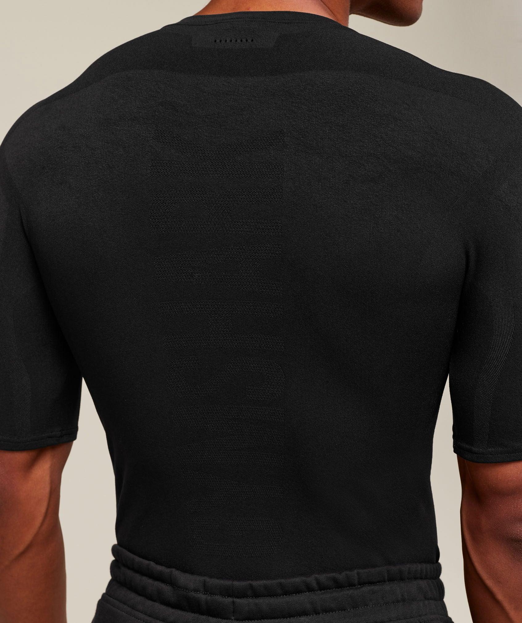 Gymshark everywear Warp Knit T-Shirt - Black Male Product Image