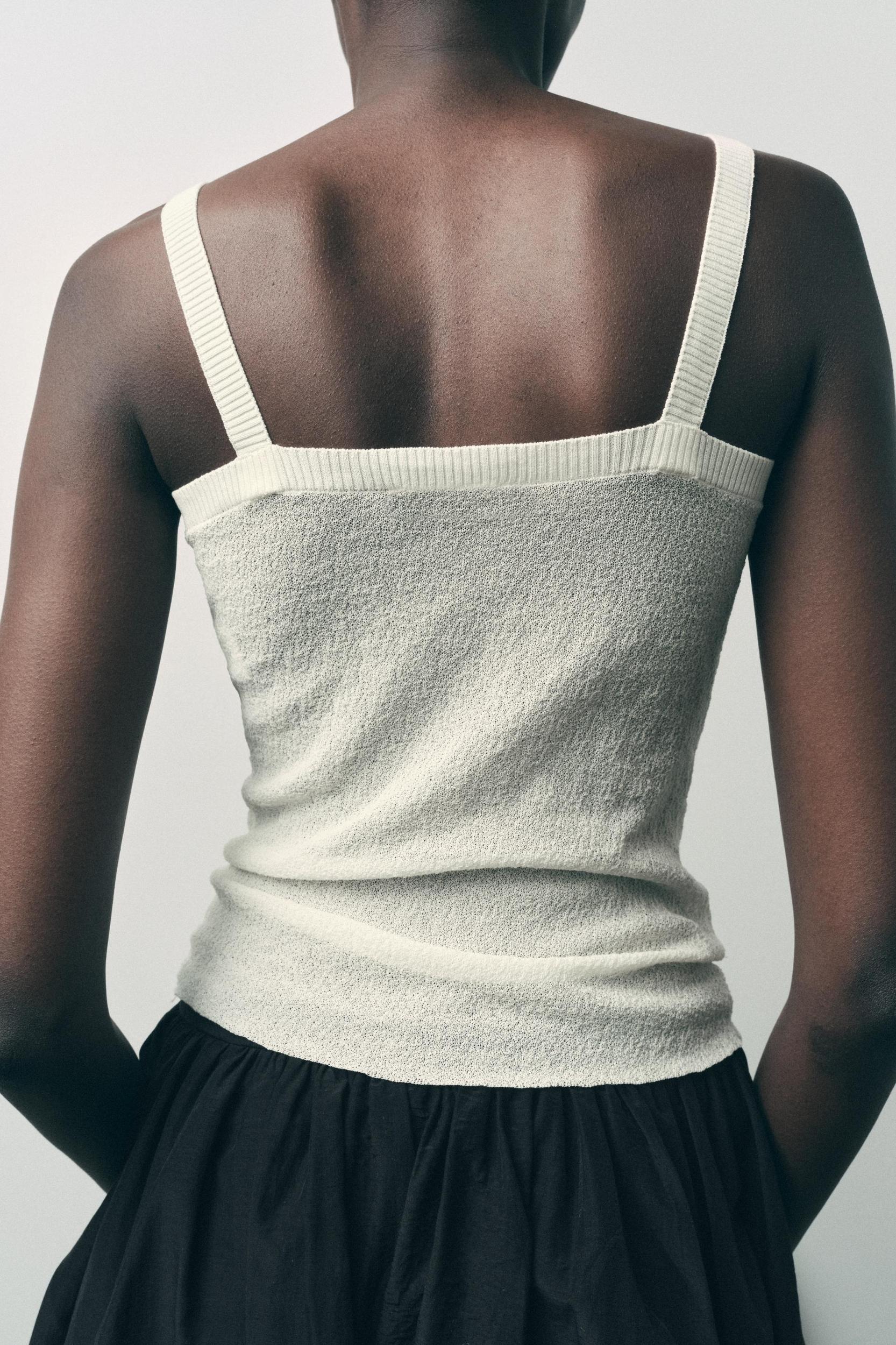 PLEATED KNIT TOP Product Image