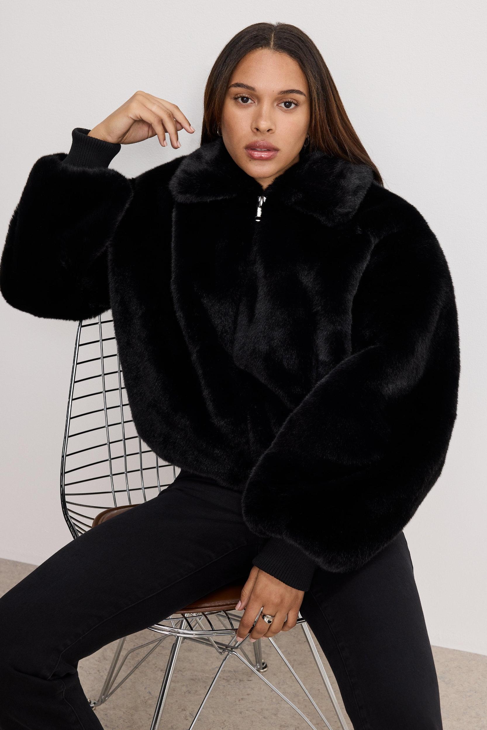 FAUX FUR COLLAR JACKET | BLACK001 Product Image
