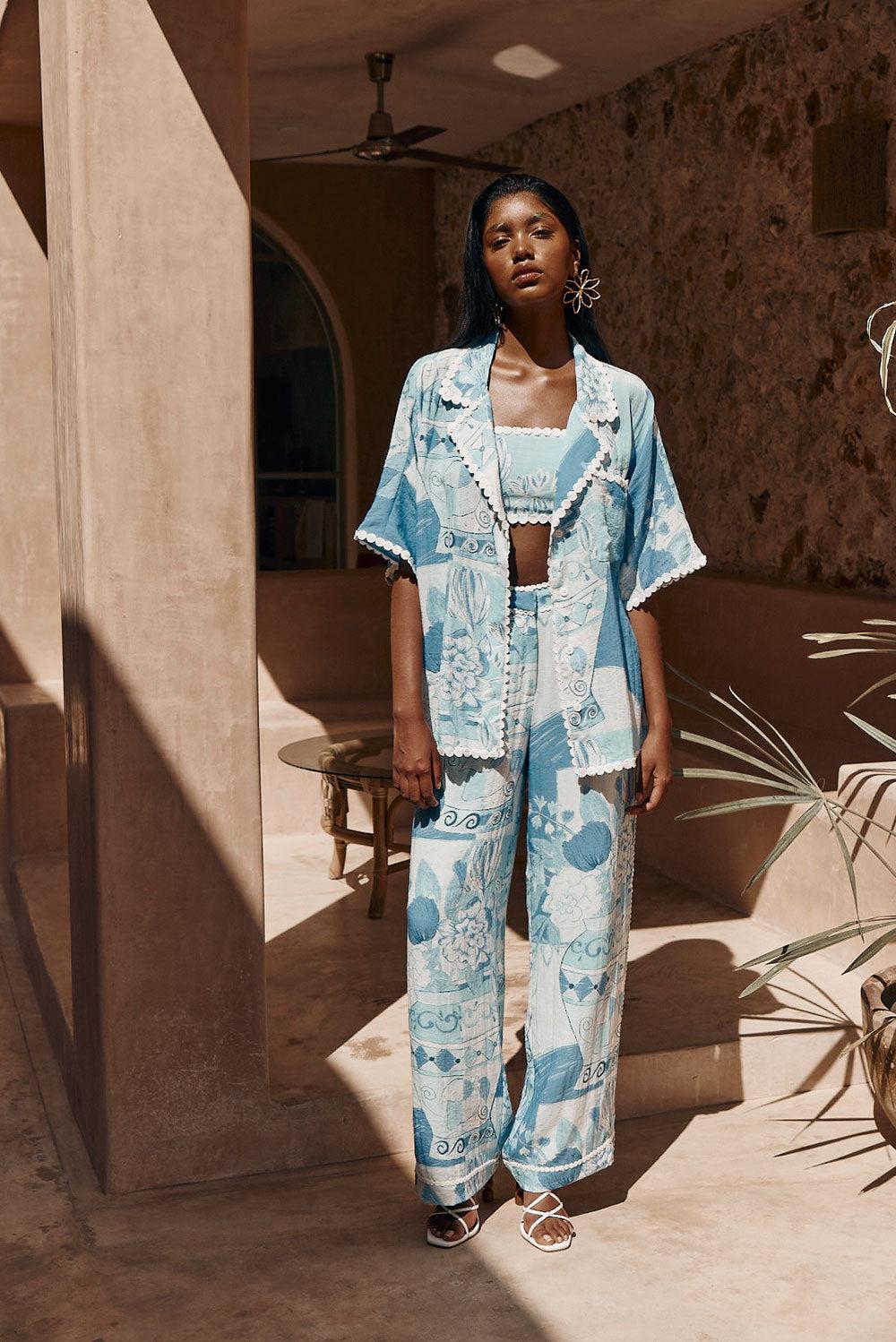 Kelia Top - Vaso Blu Product Image