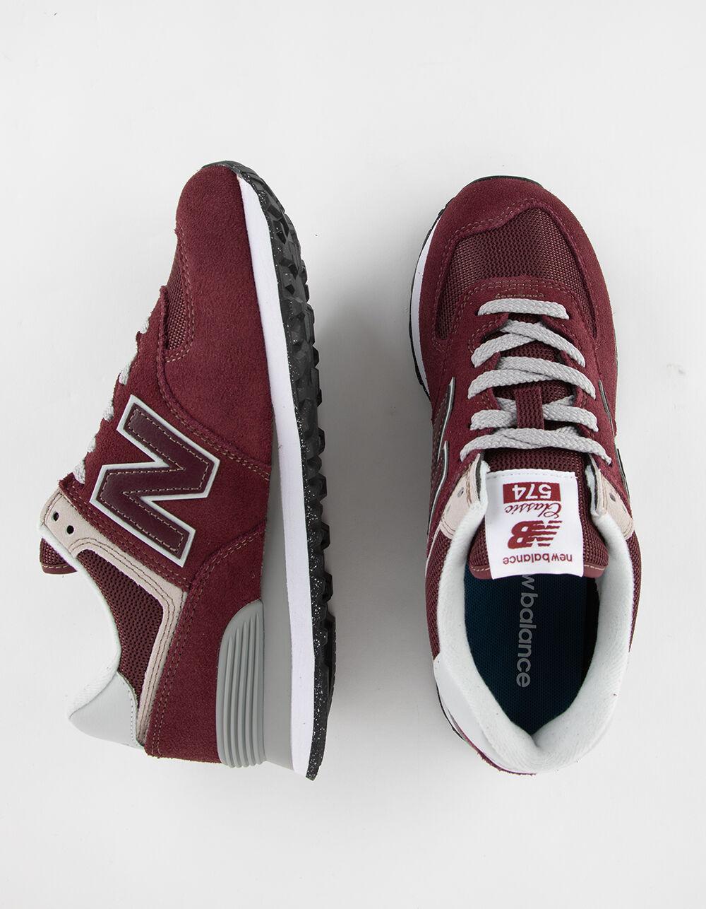 NEW BALANCE 574 Womens Shoes - BURGUNDY Product Image