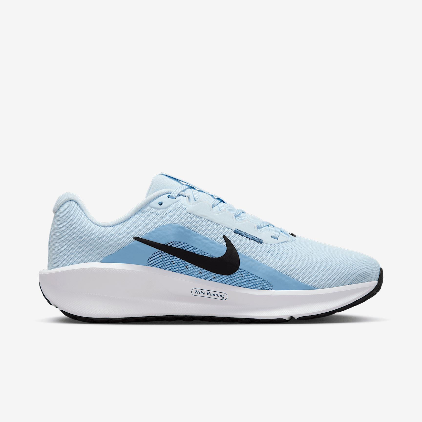 Nike Downshifter 13 Women's Road Running Shoes (Extra Wide) Product Image