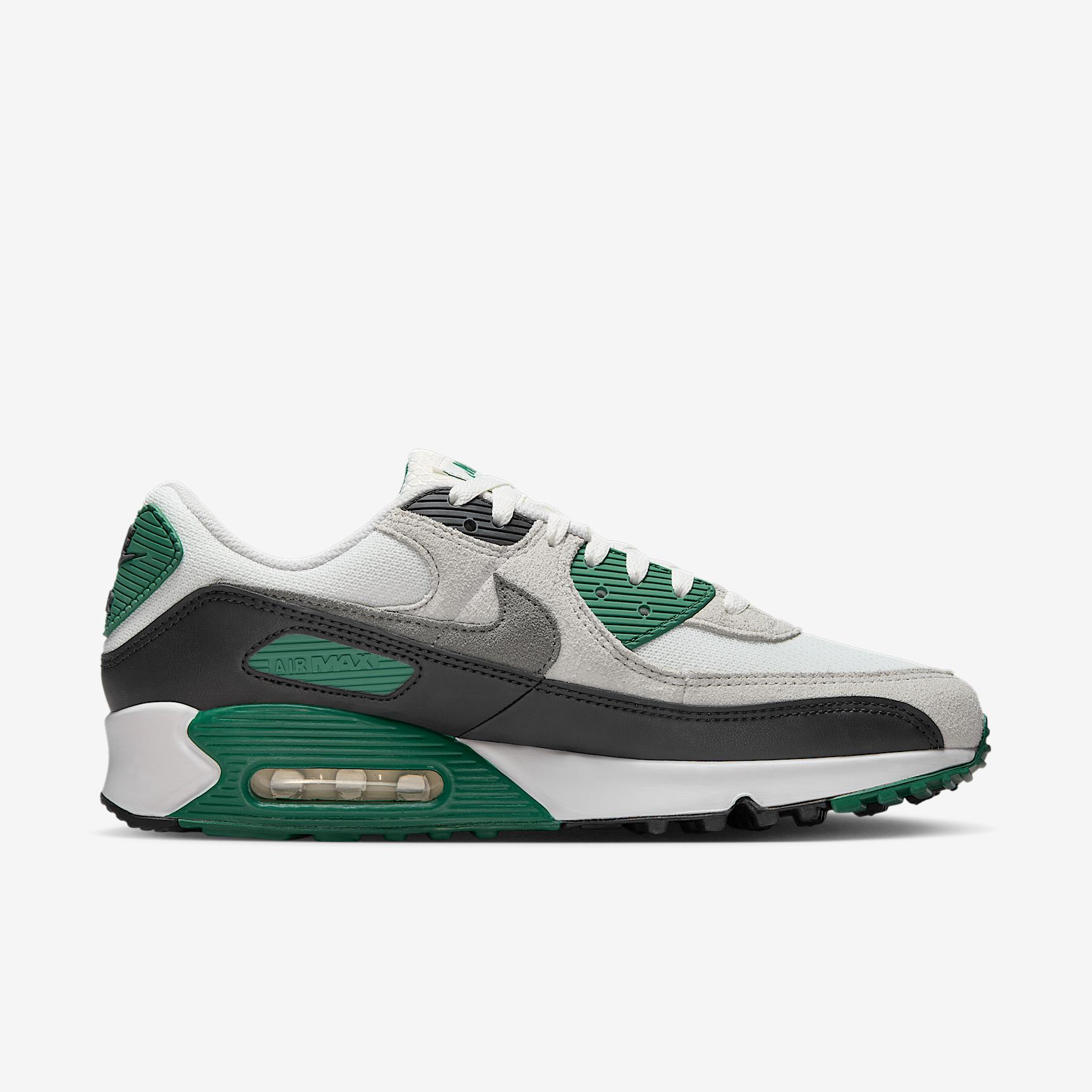 Nike Men's Air Max 90 Shoes Product Image