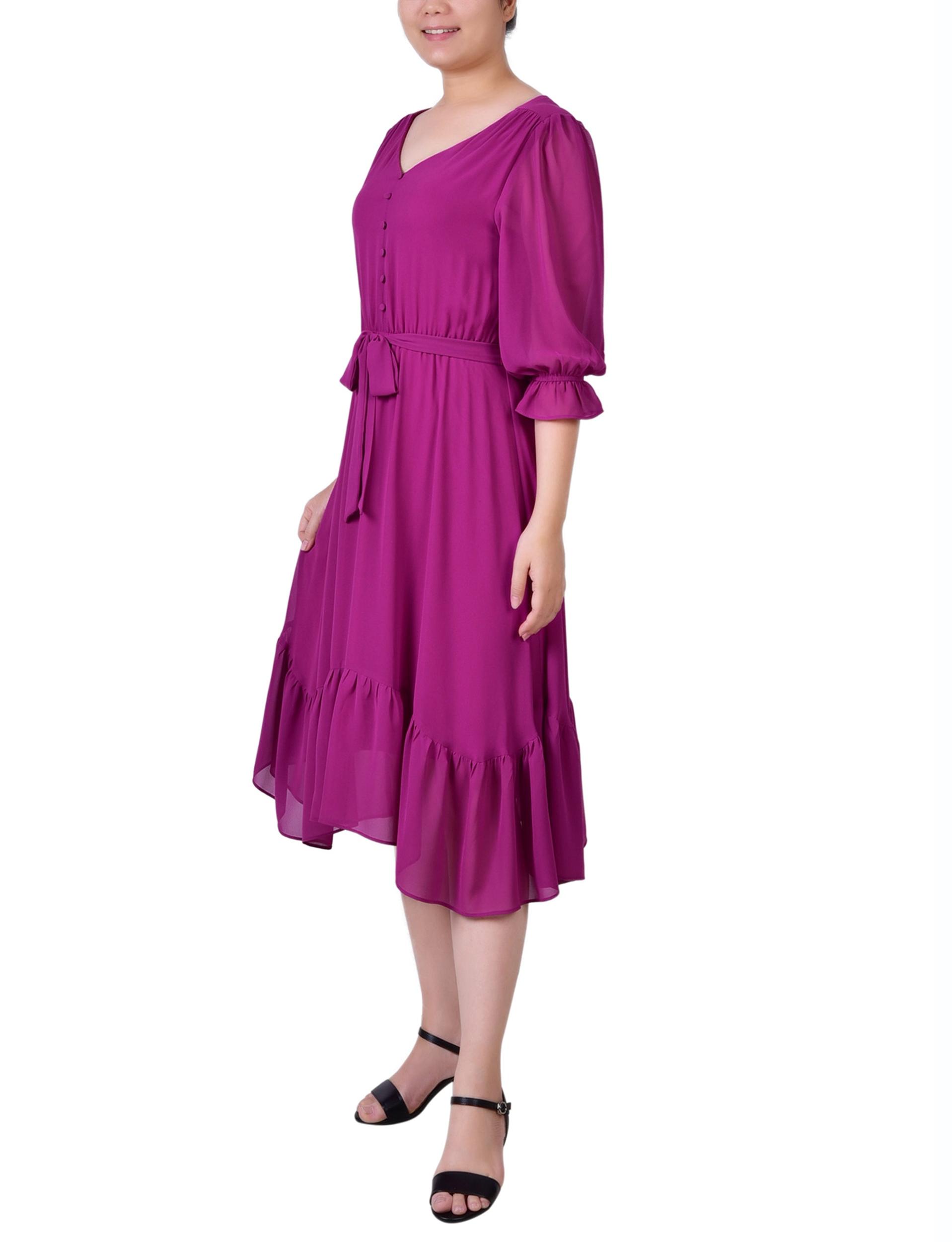 Magenta 3/4 Sleeve V-Neck Flounced Dress Product Image