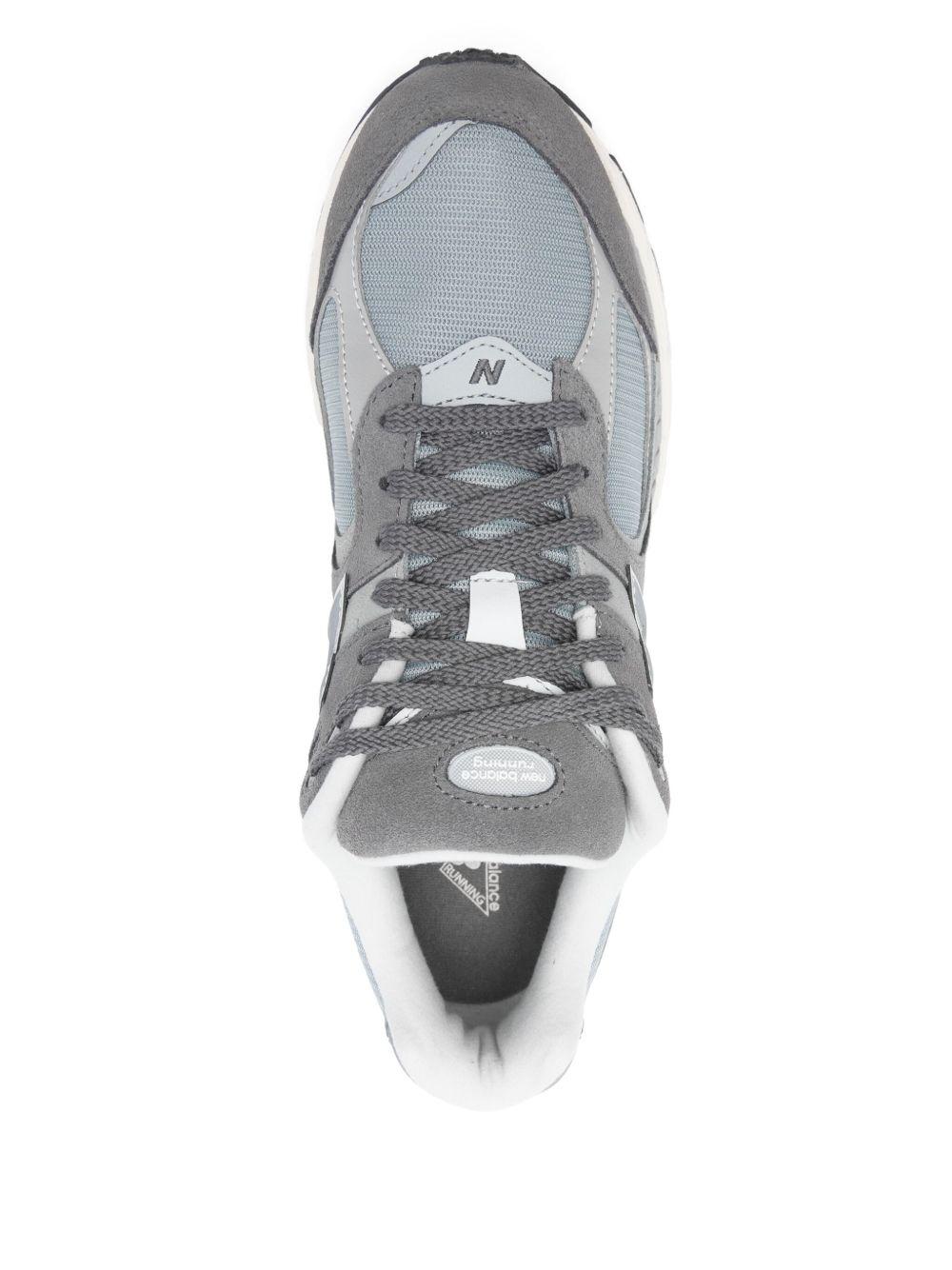 2002R sneakers Product Image