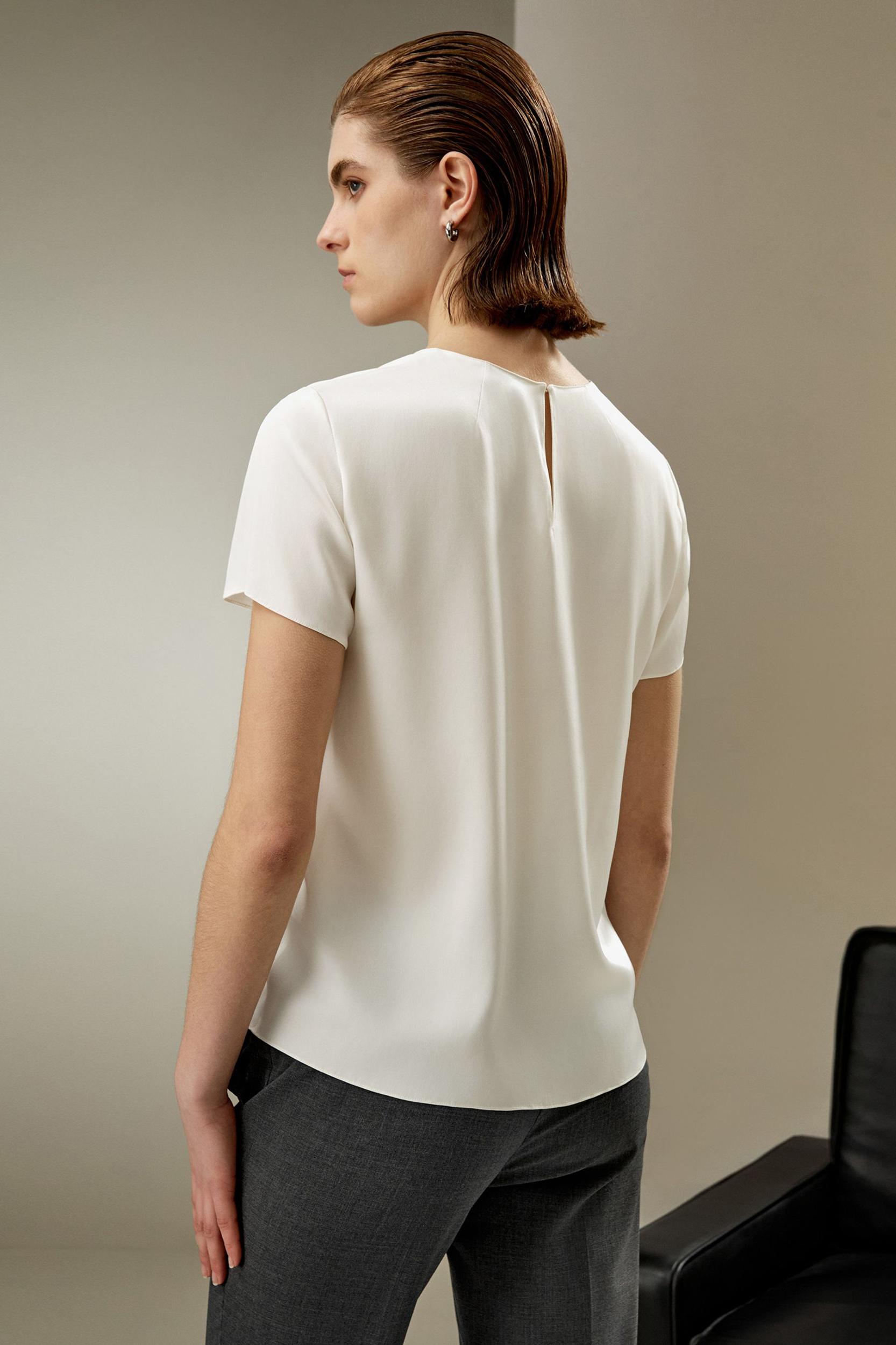 Basic Silk T-shirt Product Image