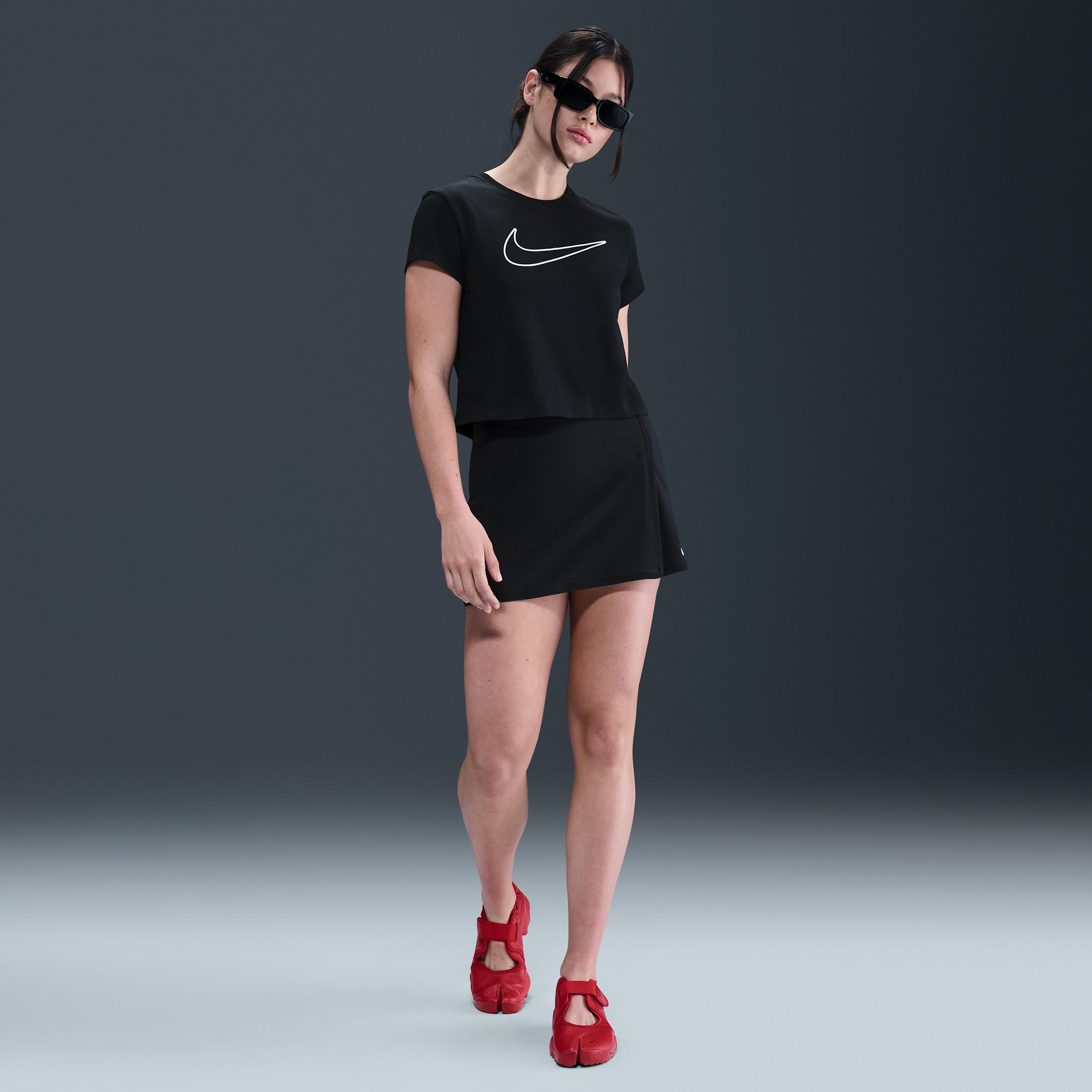 Womens Nike Sportswear Short-Sleeve Graphic T-Shirt | HV5002-010 Product Image