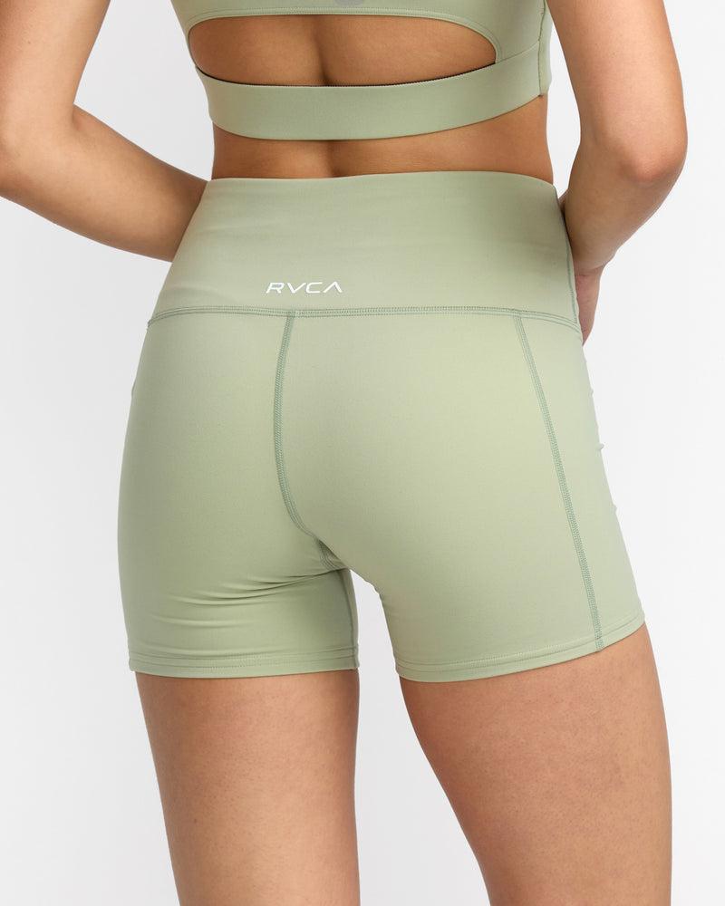 VA Essential Pocket Short II Product Image