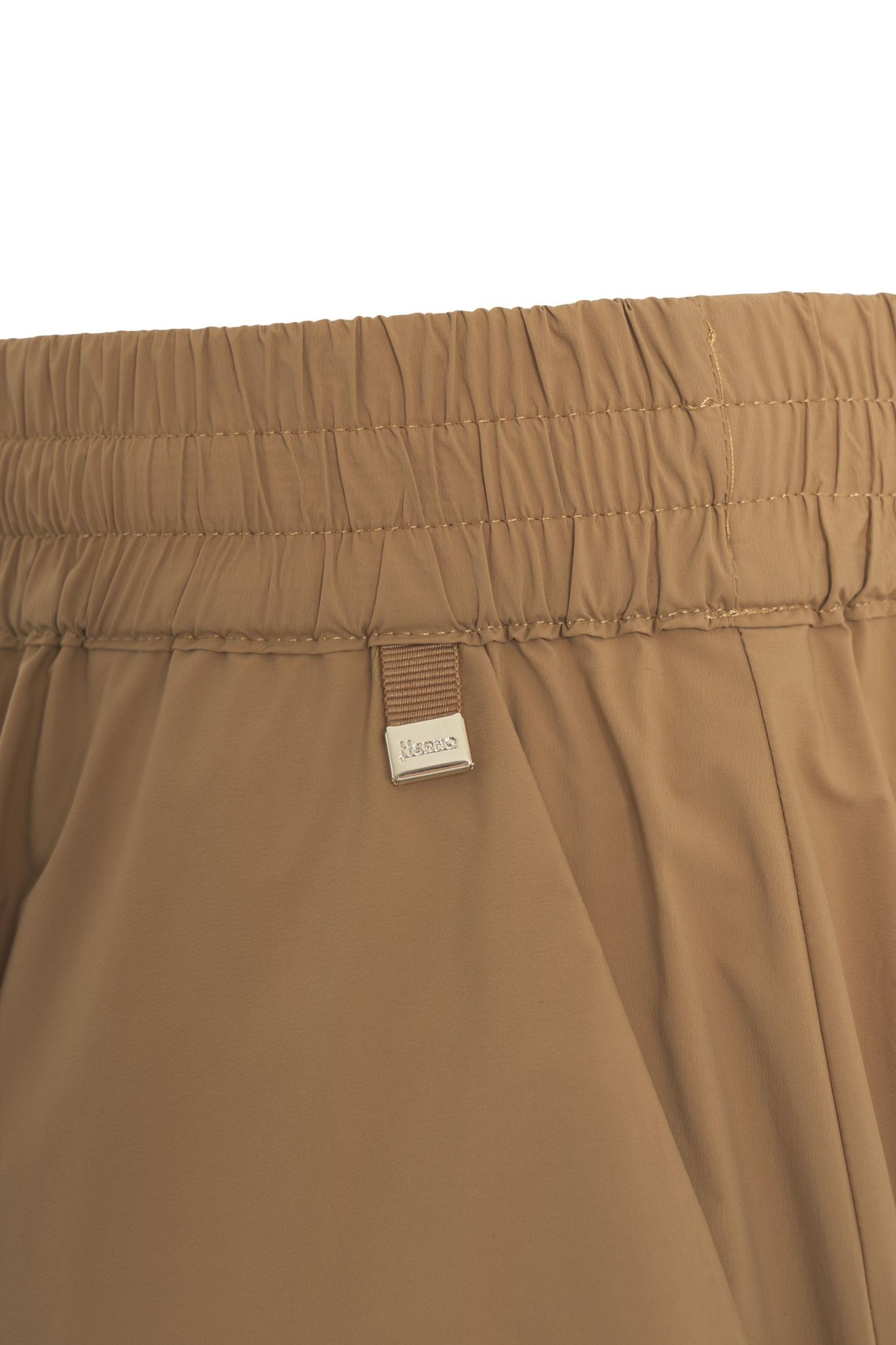 Light nylon stretch skirt Product Image