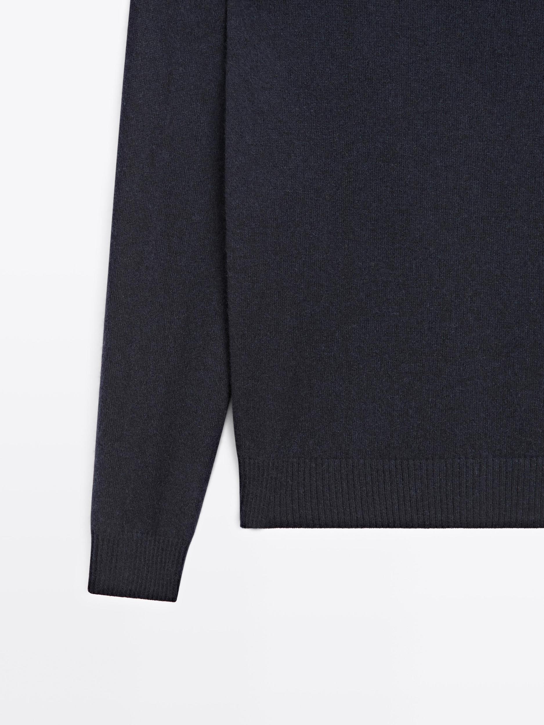 100% cashmere crew neck sweater Product Image