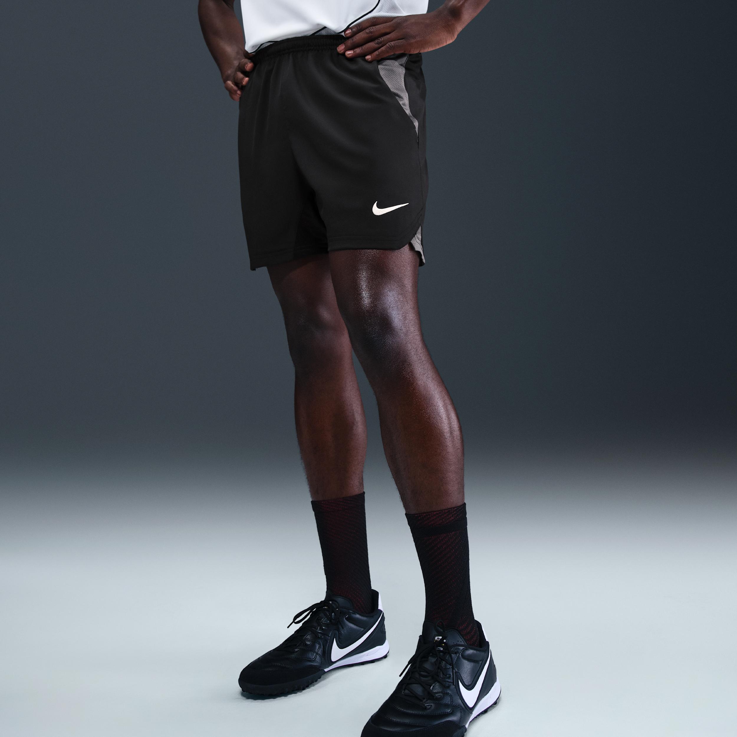 Nike Men's Total 90 Dri-FIT Soccer Shorts Product Image