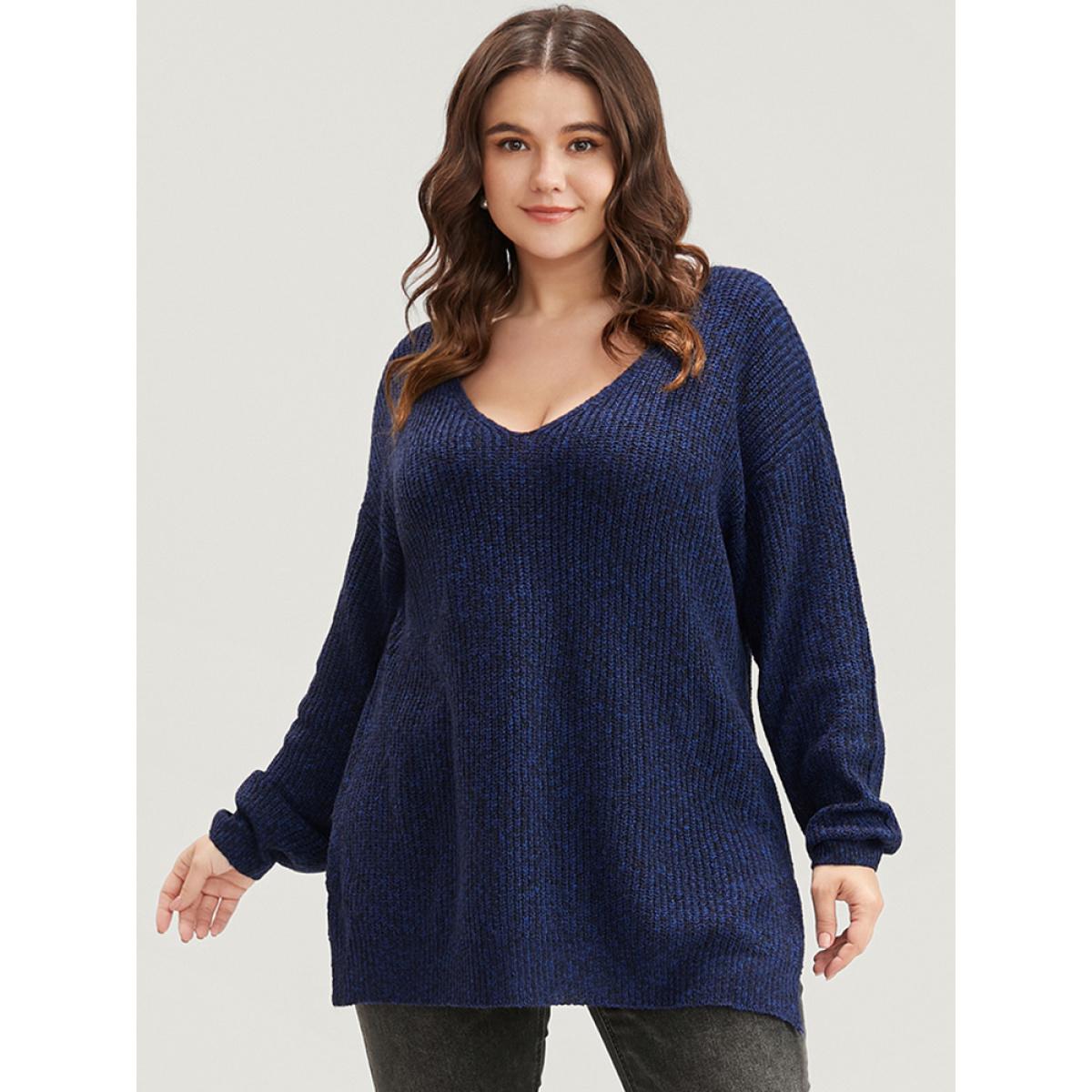 Plus Size Solid Pointelle Knit V Neck Split Hem Heather Knit Top DarkBlue Women Casual Loose Long Sleeve V-neck Dailywear Pullovers BloomChic 26/4X Product Image