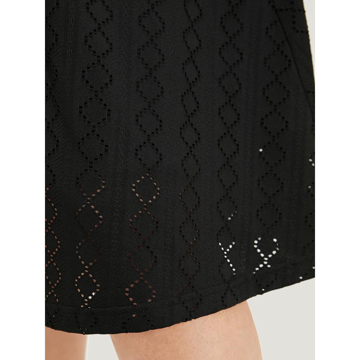 Plus Size Plain Geo Eyelet Batwing Sleeve Elastic Waist Dress Black Women Casual Texture Round Neck Short sleeve Curvy Midi Dress BloomChic 28/5X Product Image