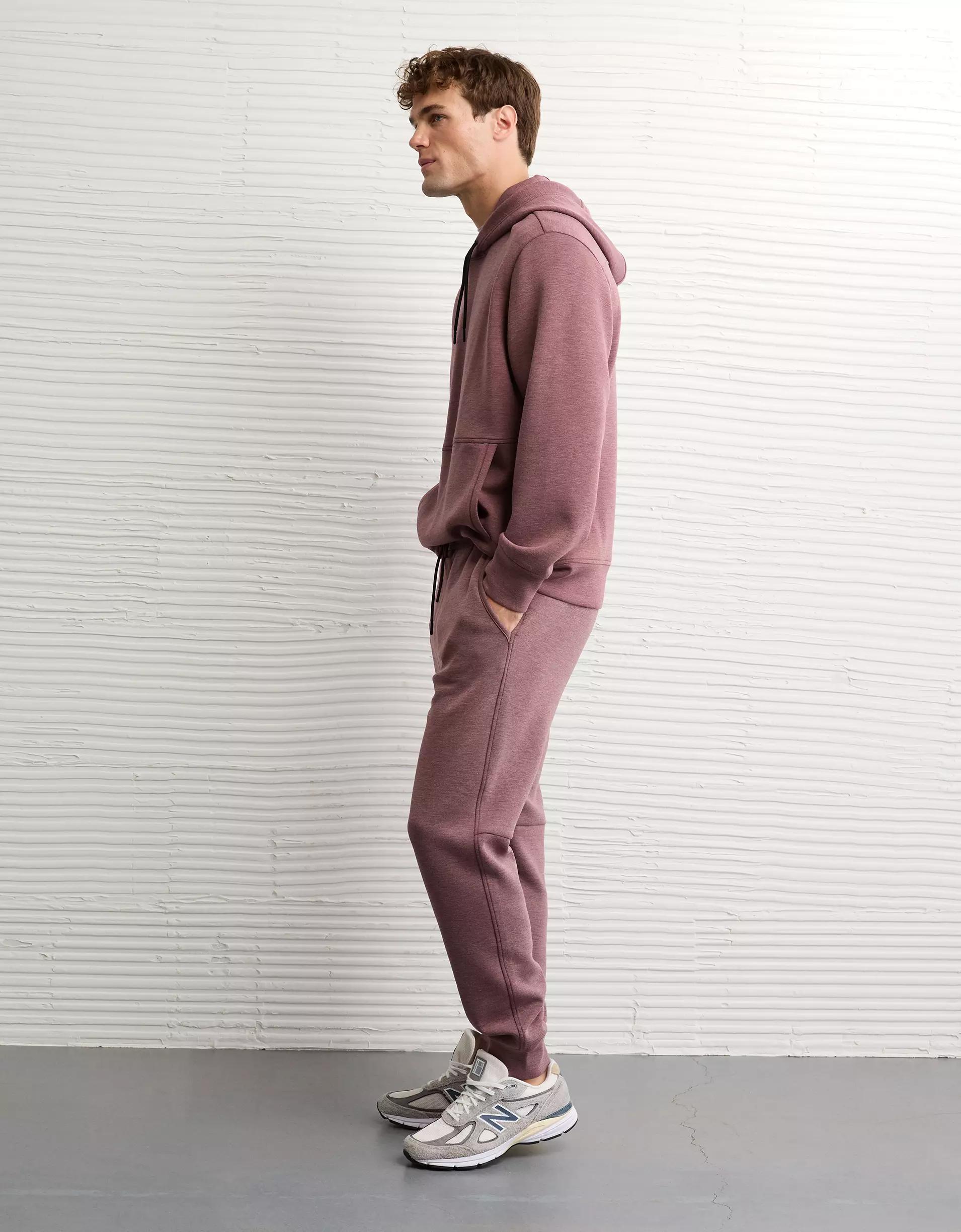 AE 24/7 Jogger Product Image