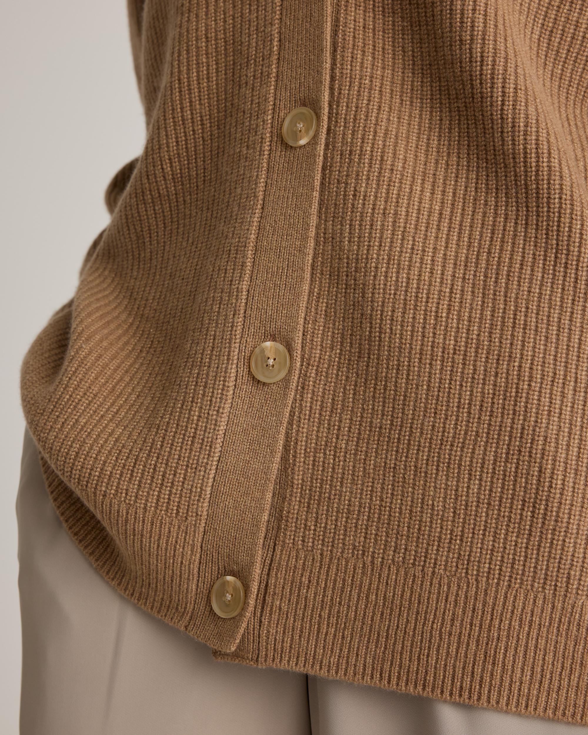 Quince | Women's Mongolian Cashmere Oversized Boyfriend Cardigan Sweater Size XL Product Image