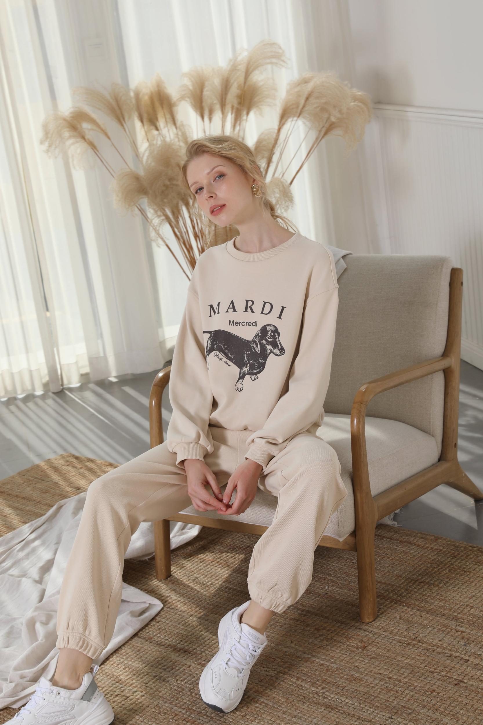 High Waisted Sweatpants Creamy Beige Product Image