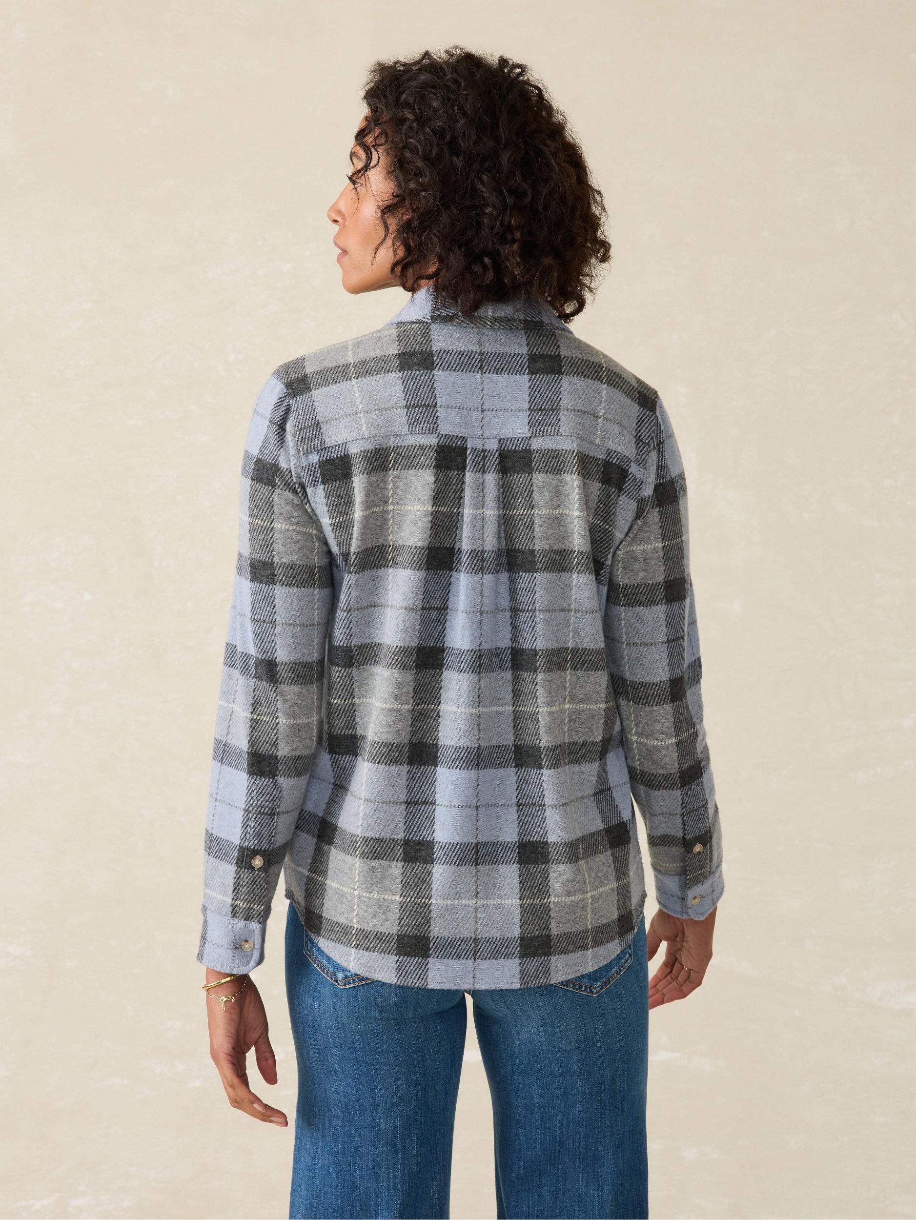 Legend™ Sweater Shirt - True North Plaid Female Product Image
