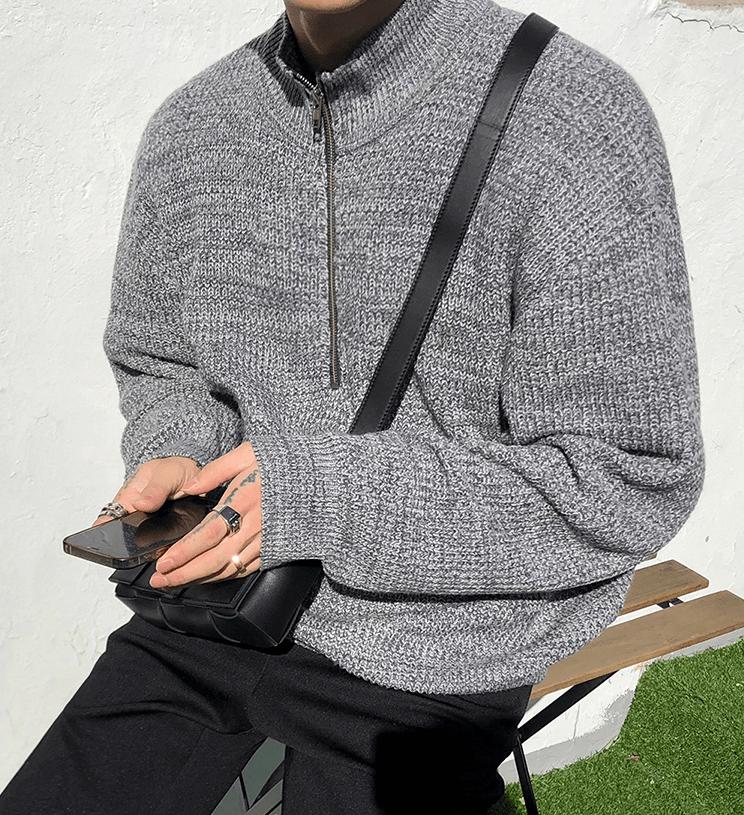 RT No. 3282 KNITTED HALF ZIP-UP TURTLENECK SWEATER Product Image