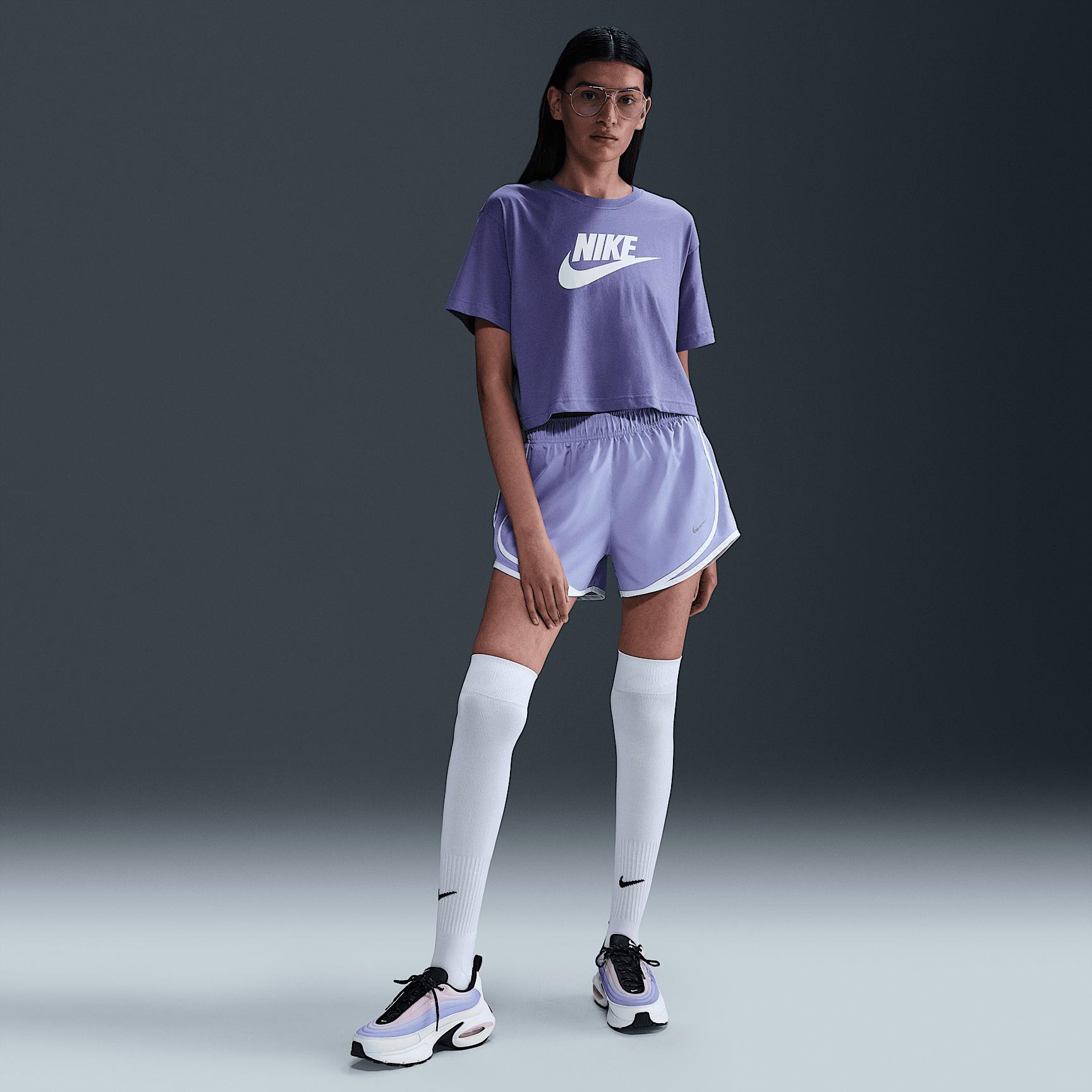 Women's Nike Sportswear Essential Cropped Logo T-Shirt Product Image