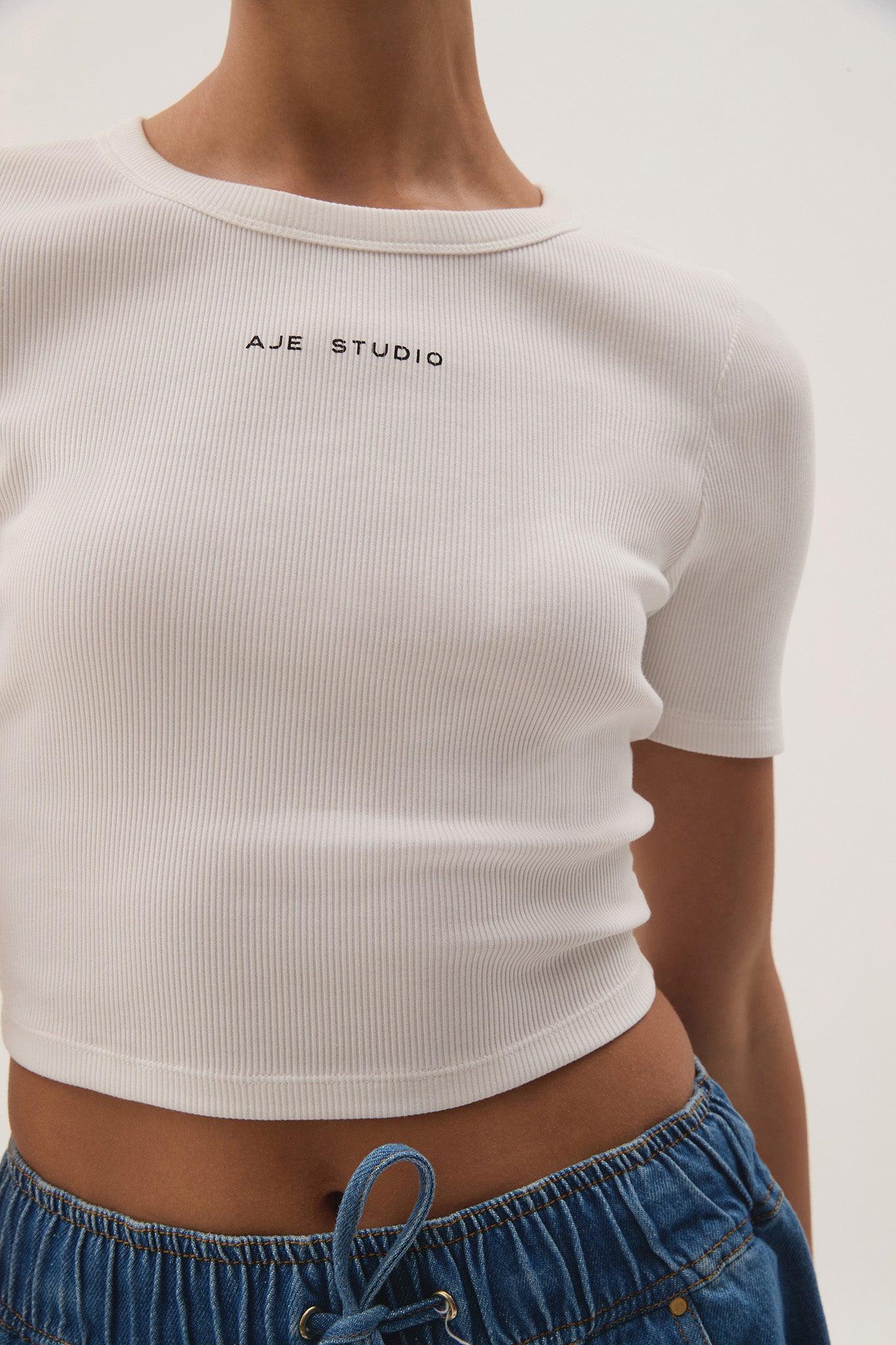 Cowrie Cropped Tee Product Image