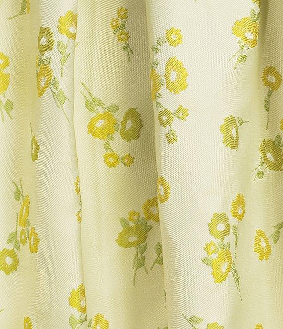 Buru Oversized Point Collar 3/4 Sleeve Side Pocket Floral Car Coat Product Image