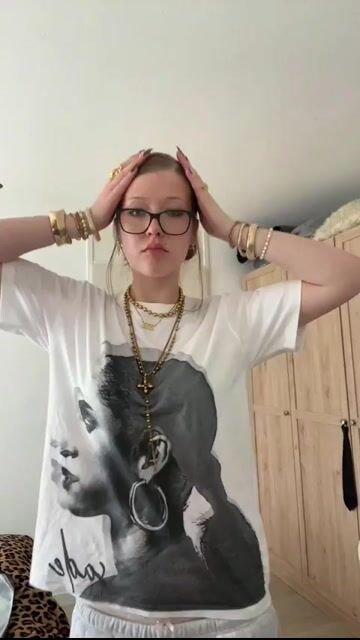 Vintage Sade Adu Print Graphic Cotton T-Shirt Product Image