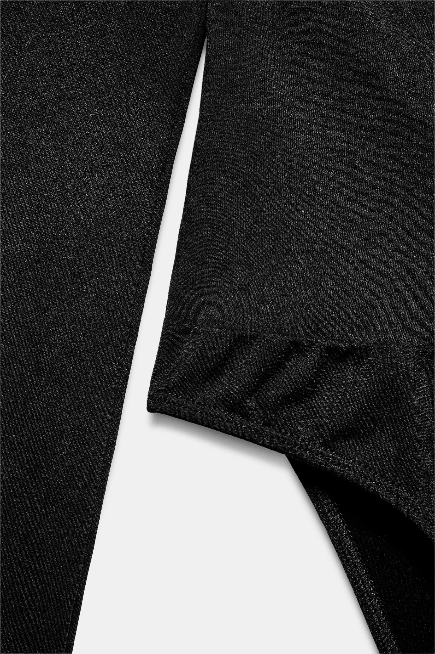 BODY SCULPTED SEAMLESS SKI COLLECTION Product Image