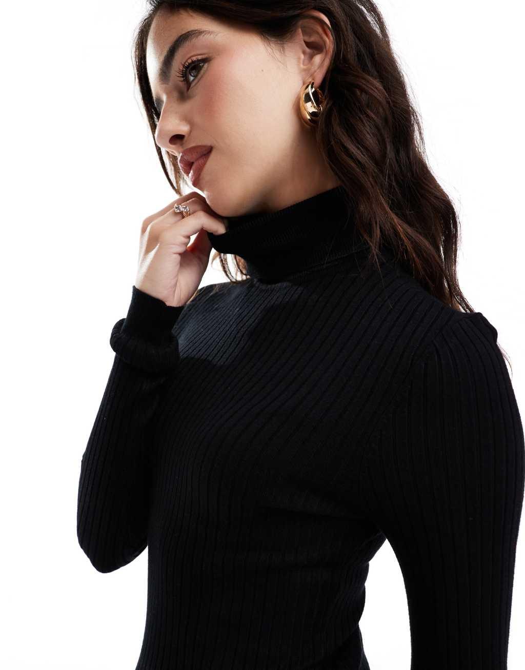ONLY turtleneck sweater in black  Product Image