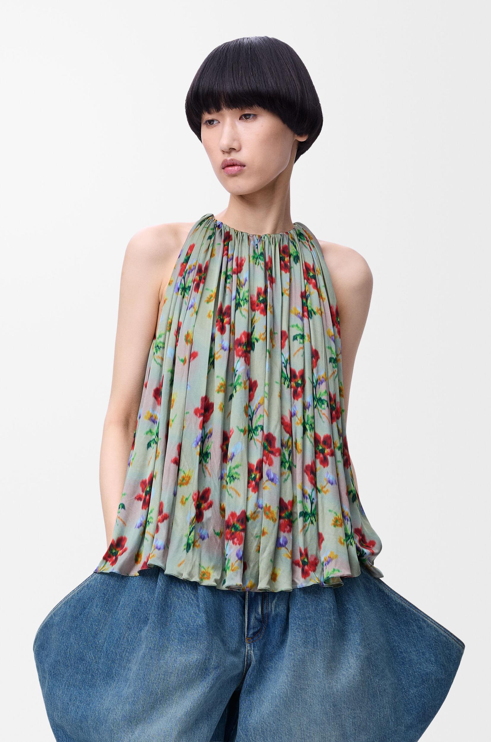 Halter top in viscose Product Image