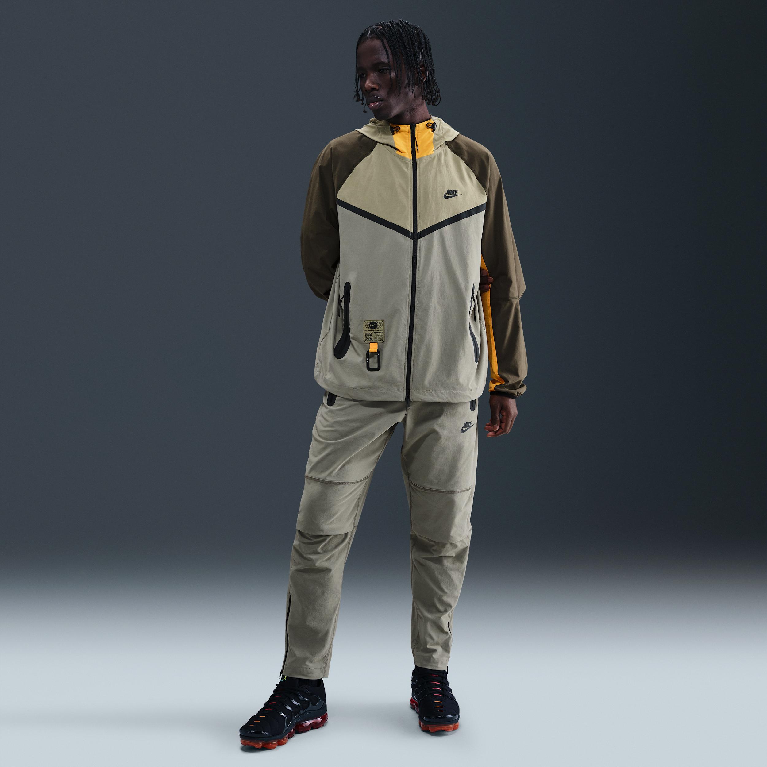 Nike Tech Men's Woven Windrunner Full-Zip Jacket Product Image