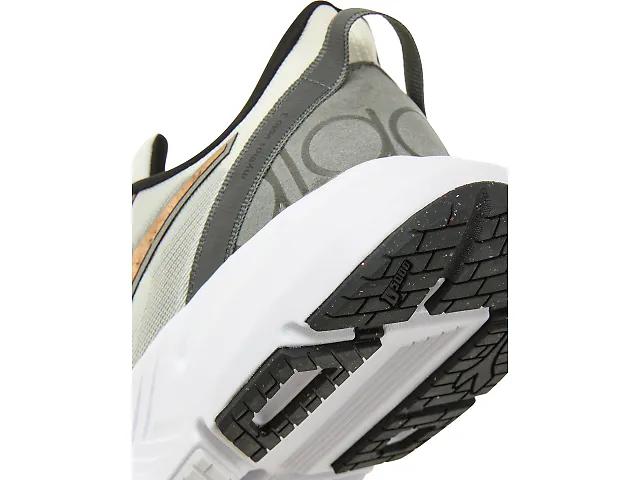 Men's | Diadora Mythos Blushield Volo 3 ACBC Product Image