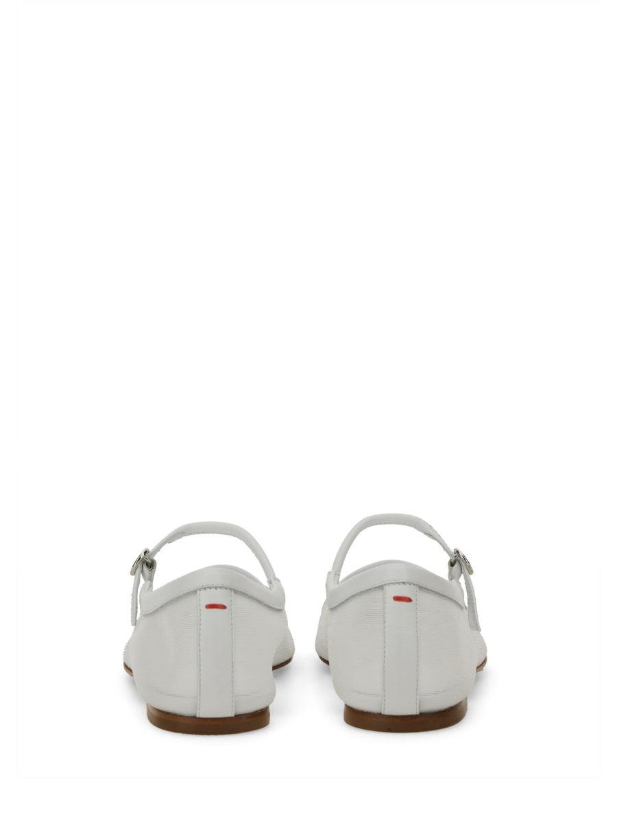AEYDE Round Toe Ballerina Shoes With Contrast Piping In White Product Image