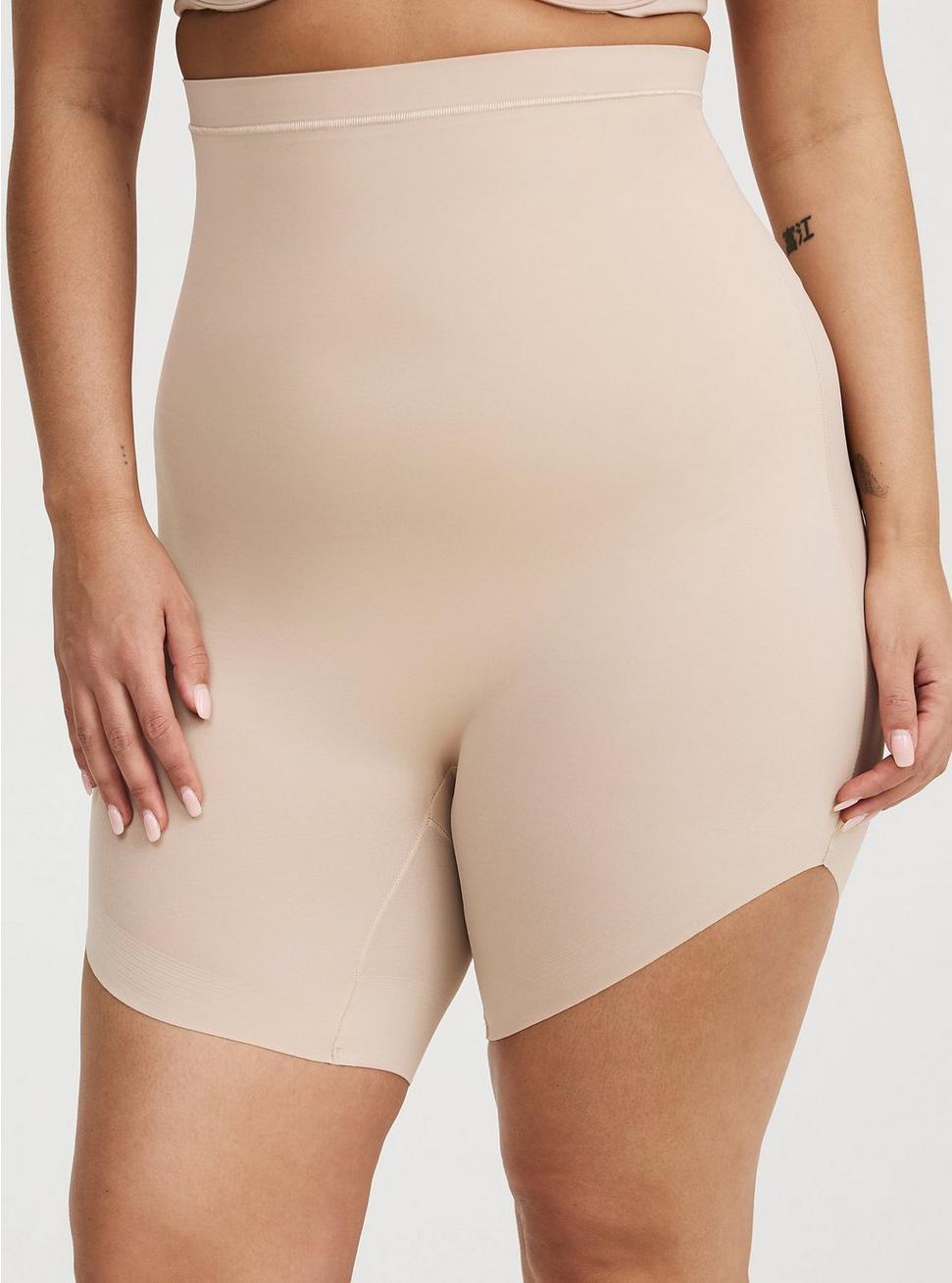 Ultra-High-Rise Everyday Smoothing Short Product Image