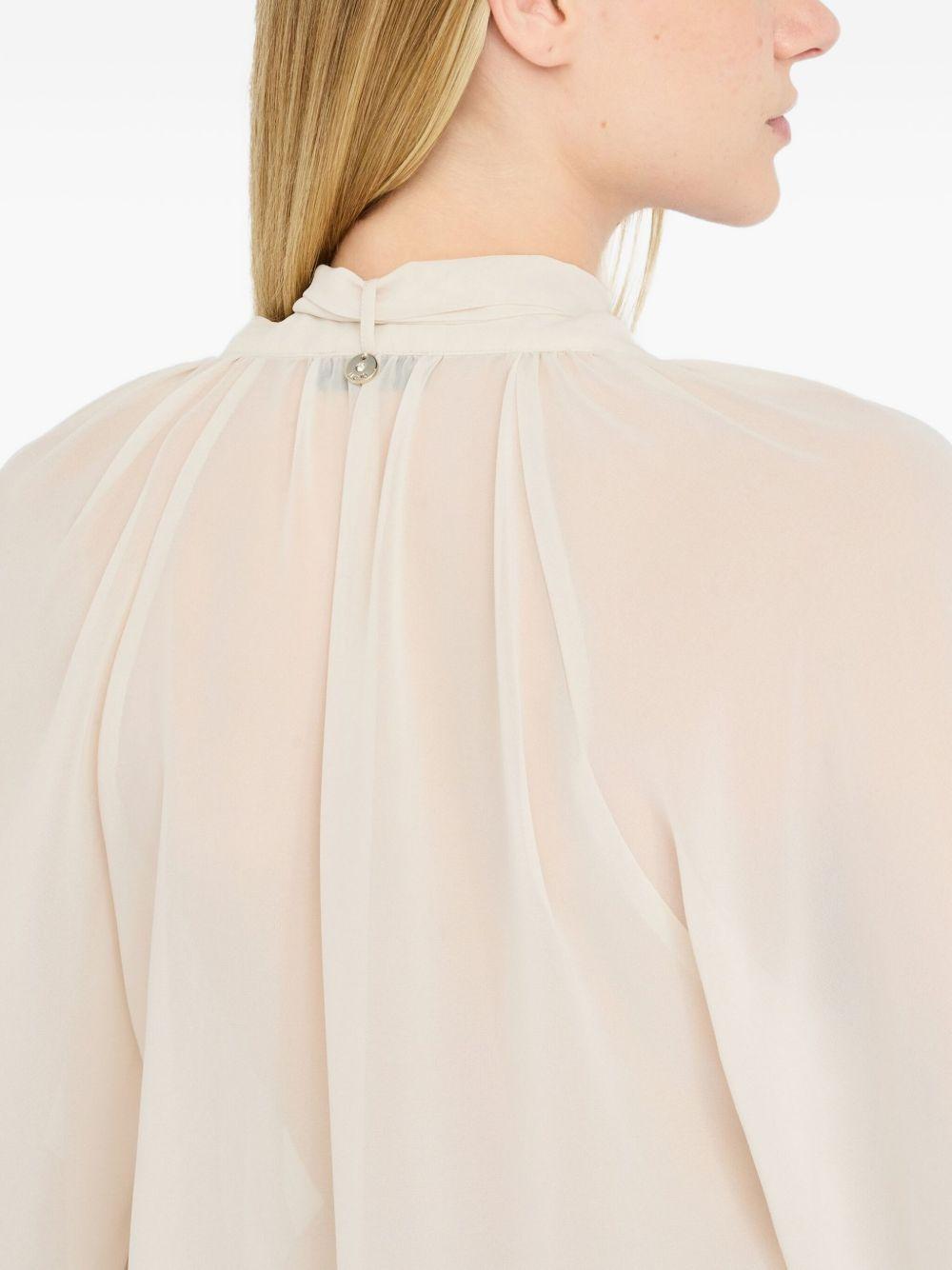 raglan-sleeve scarf-collar blouse Product Image